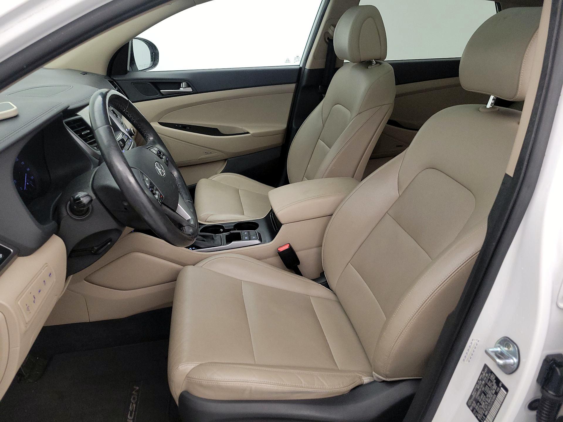 Thumbnail: 2018 Hyundai Tucson - 11