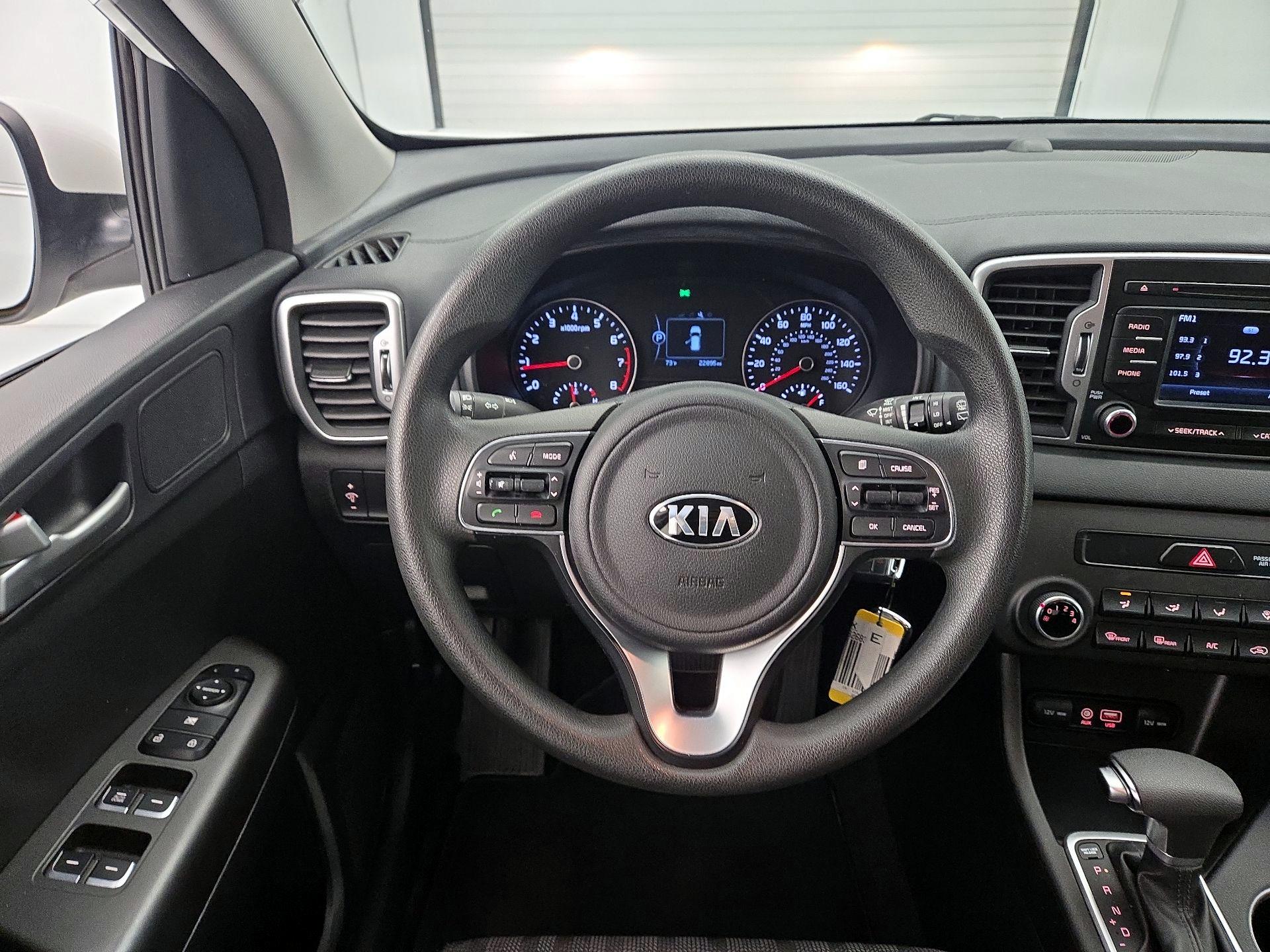 Thumbnail: 2019 Kia Sportage - 10