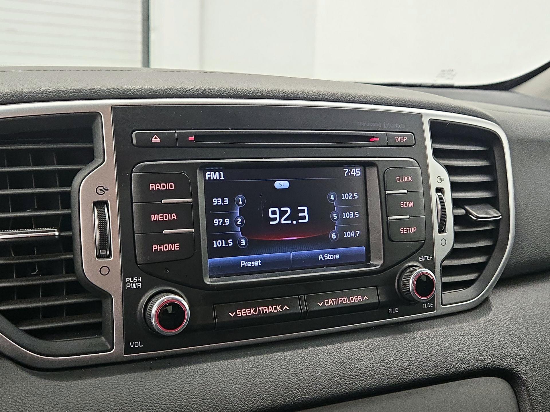 Thumbnail: 2019 Kia Sportage - 15