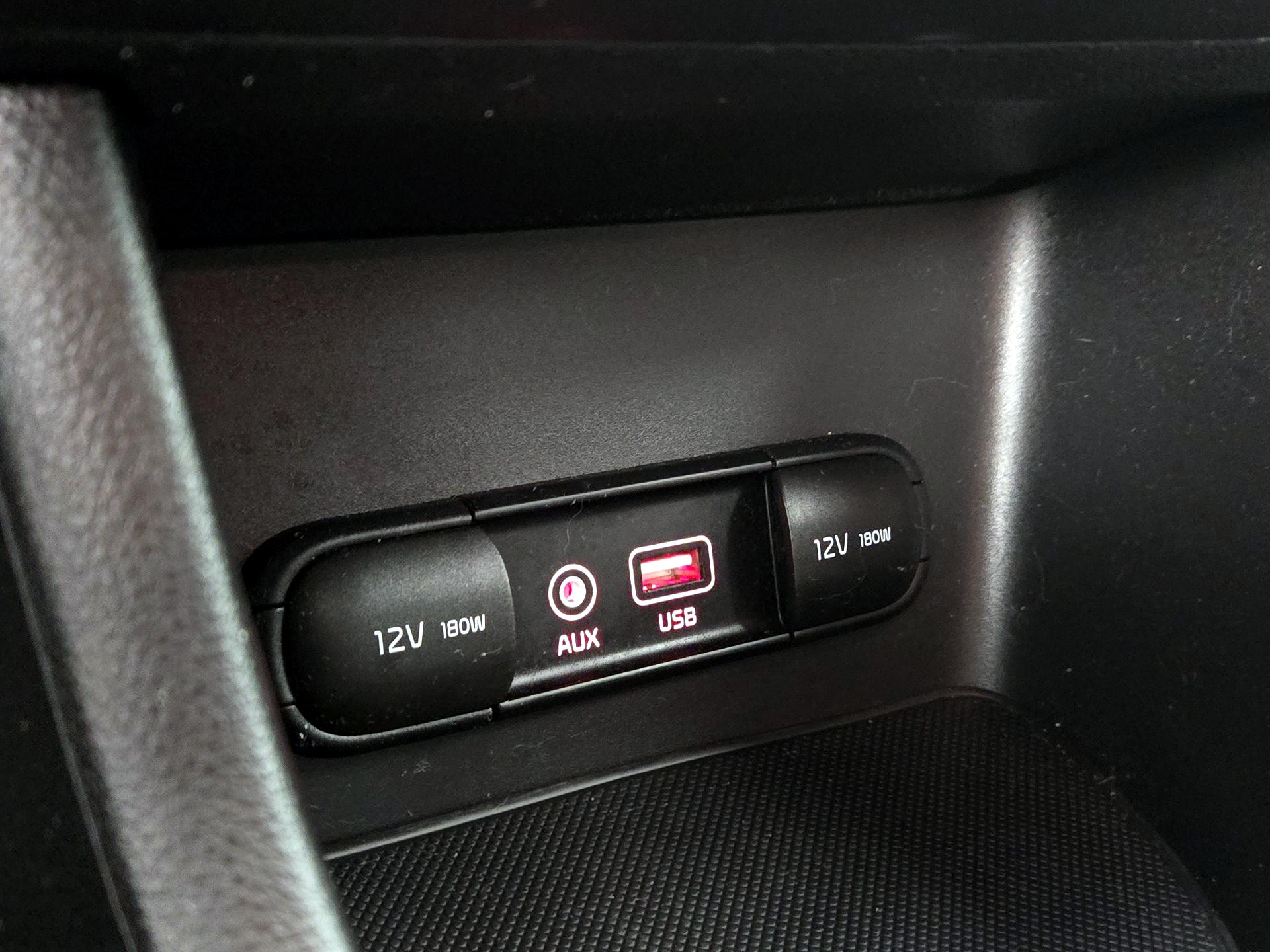 Thumbnail: 2019 Kia Sportage - 18