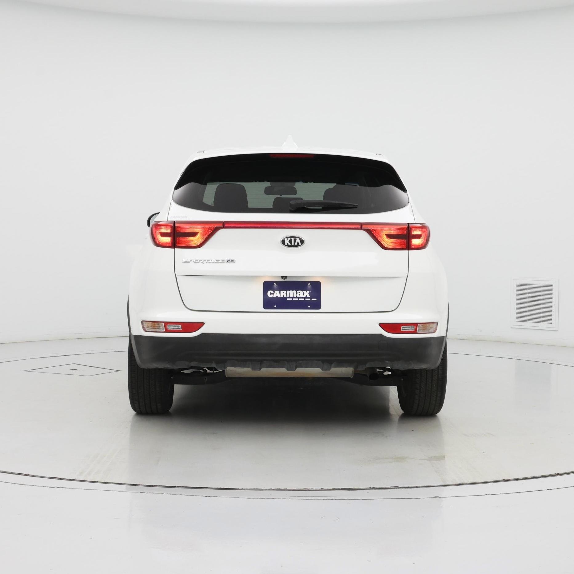 Thumbnail: 2019 Kia Sportage - 6