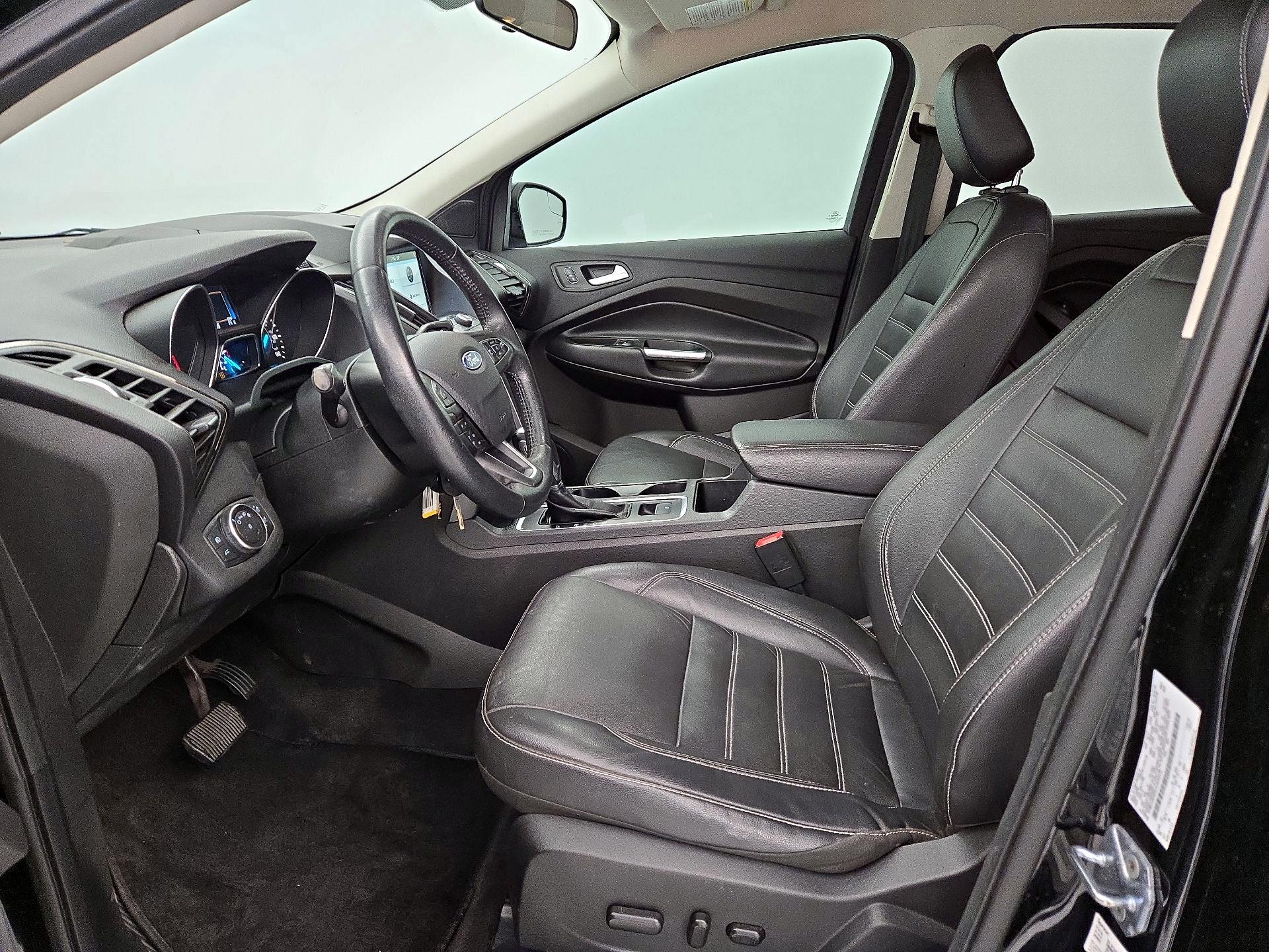 Thumbnail: 2018 Ford Escape - 11