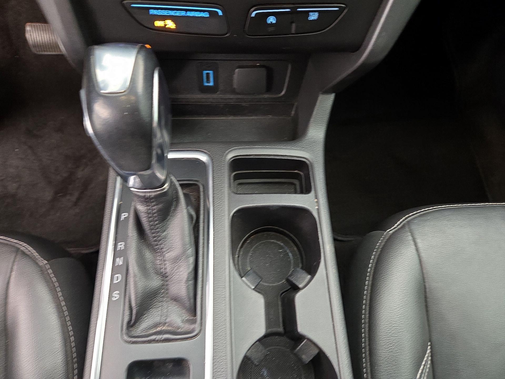 Thumbnail: 2018 Ford Escape - 17