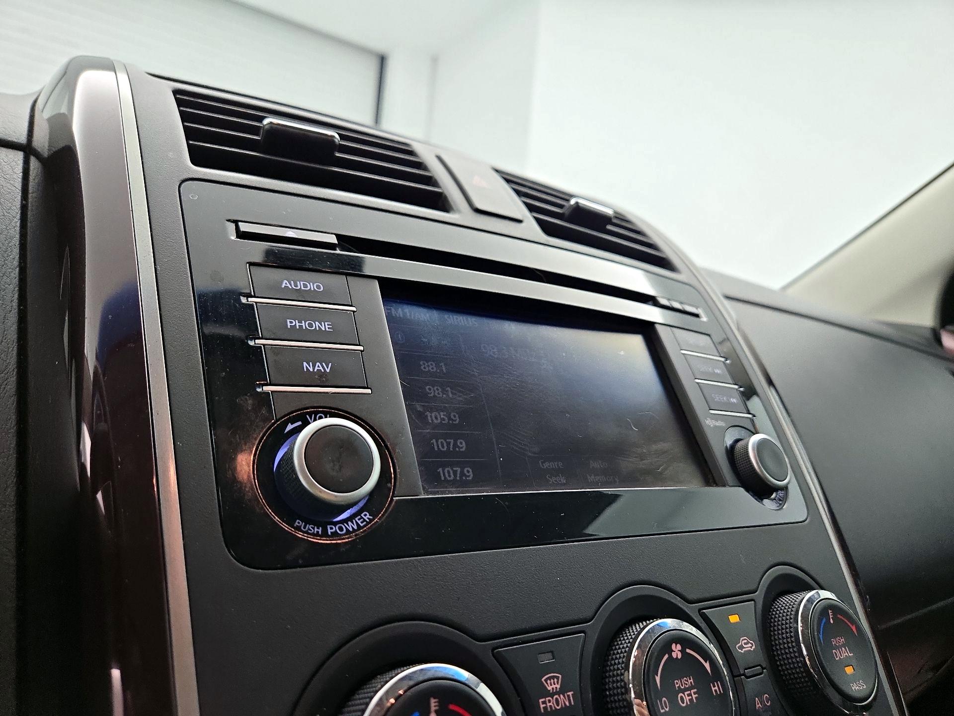 Thumbnail: 2015 Mazda CX-9 - 14