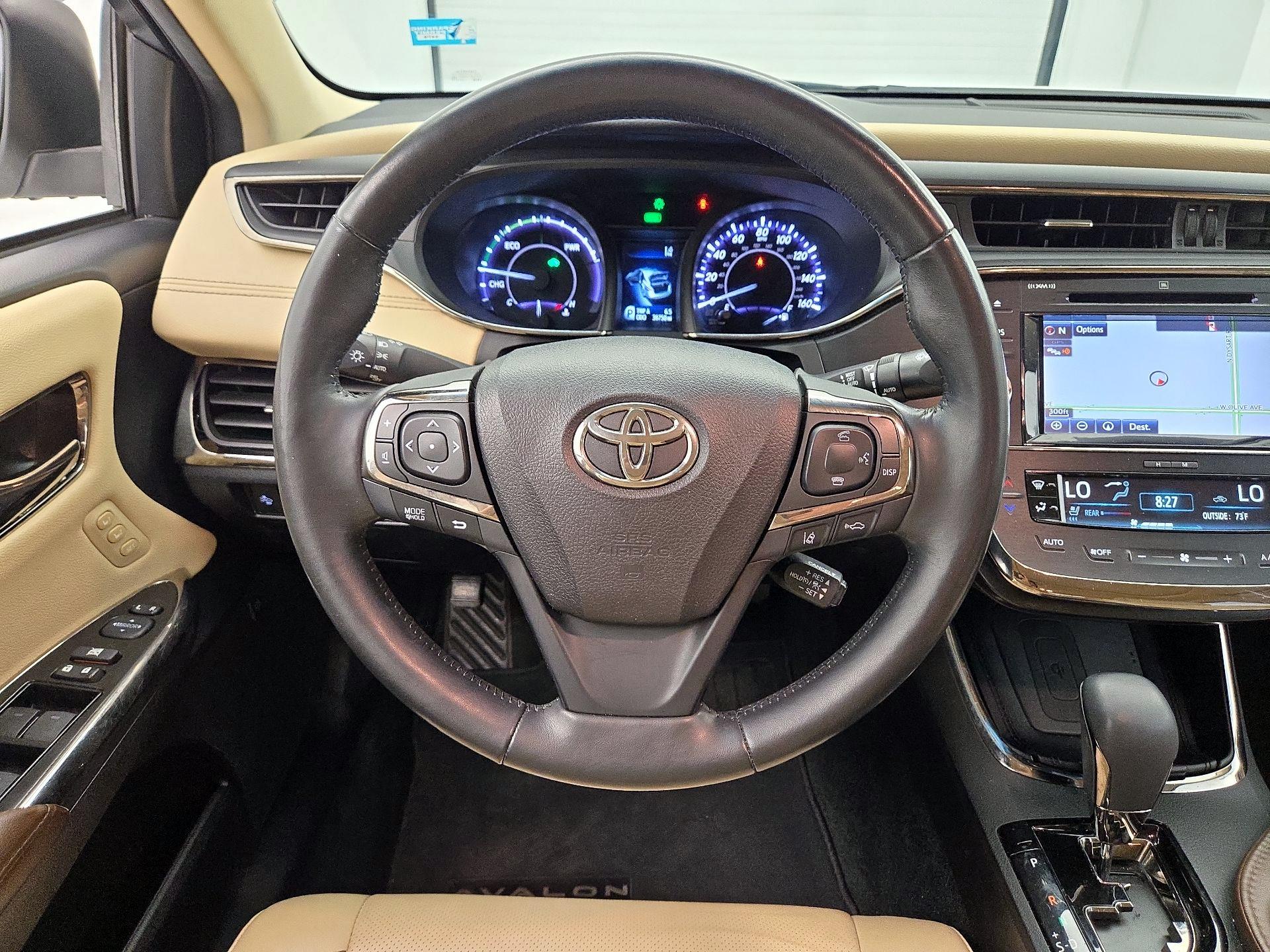 Thumbnail: 2017 Toyota Avalon - 10