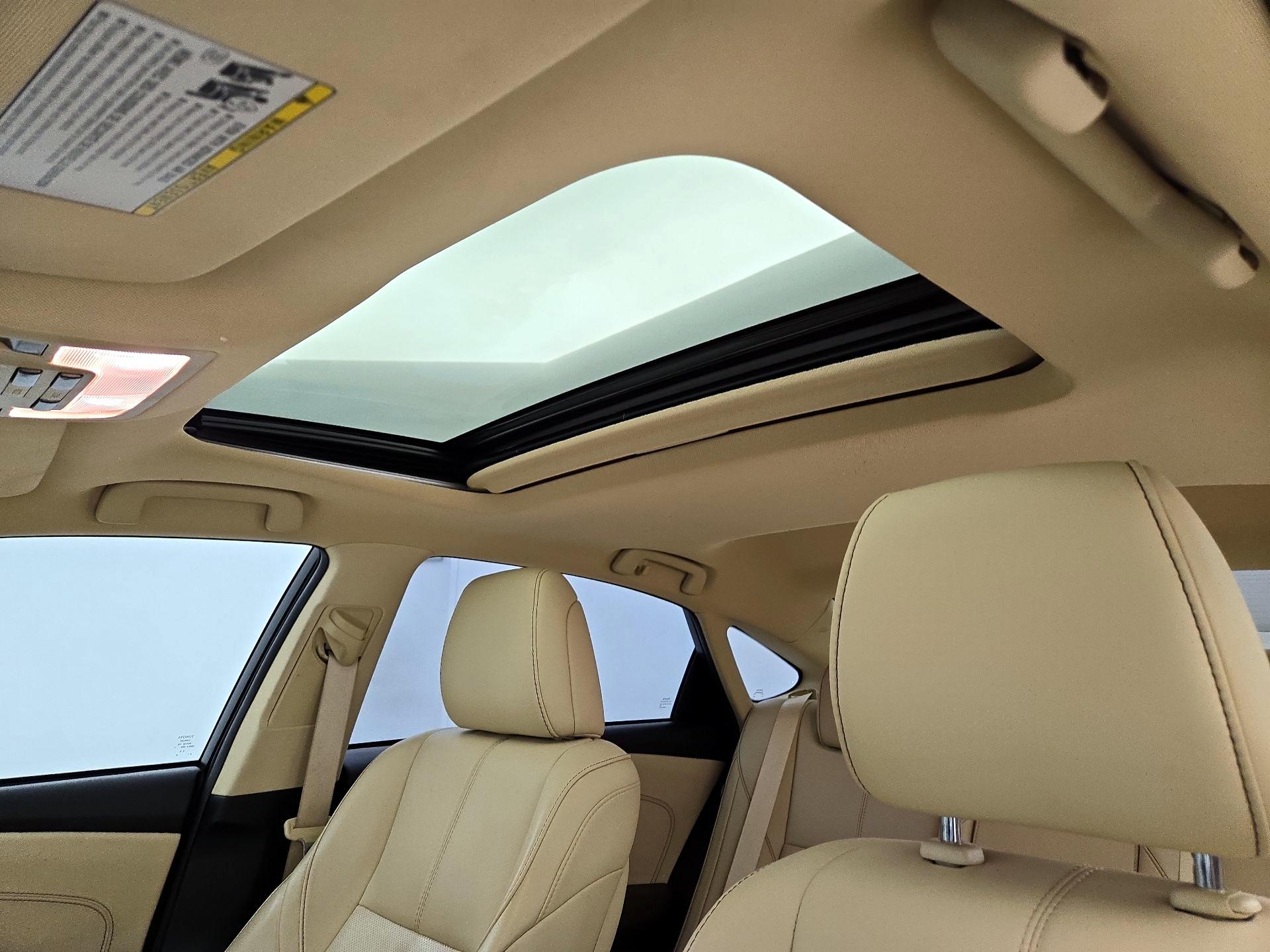 Thumbnail: 2017 Toyota Avalon - 20