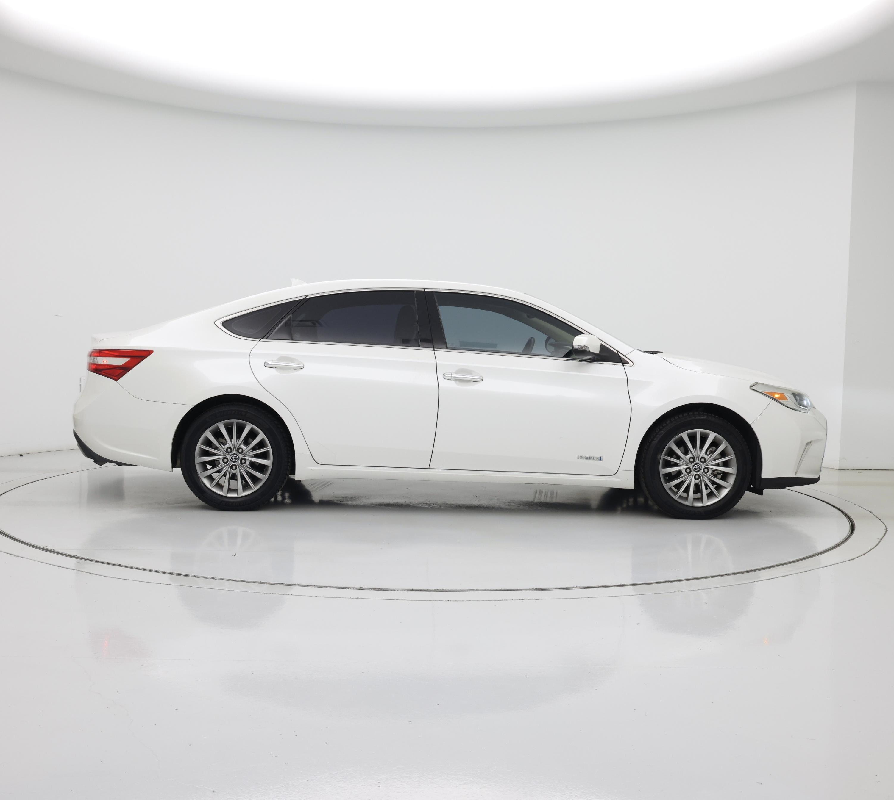 Thumbnail: 2017 Toyota Avalon - 7