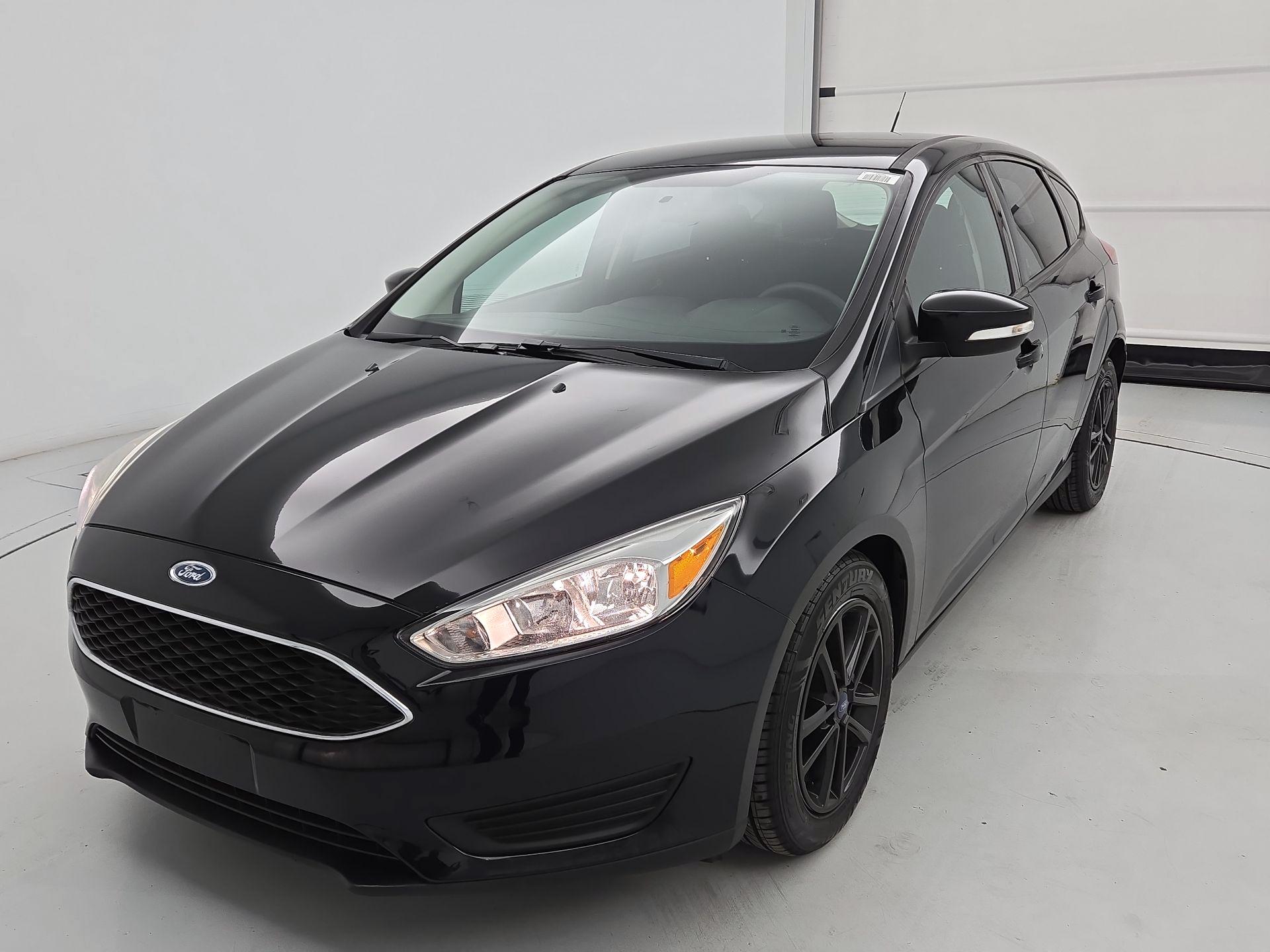 Thumbnail: 2017 Ford Focus - 3