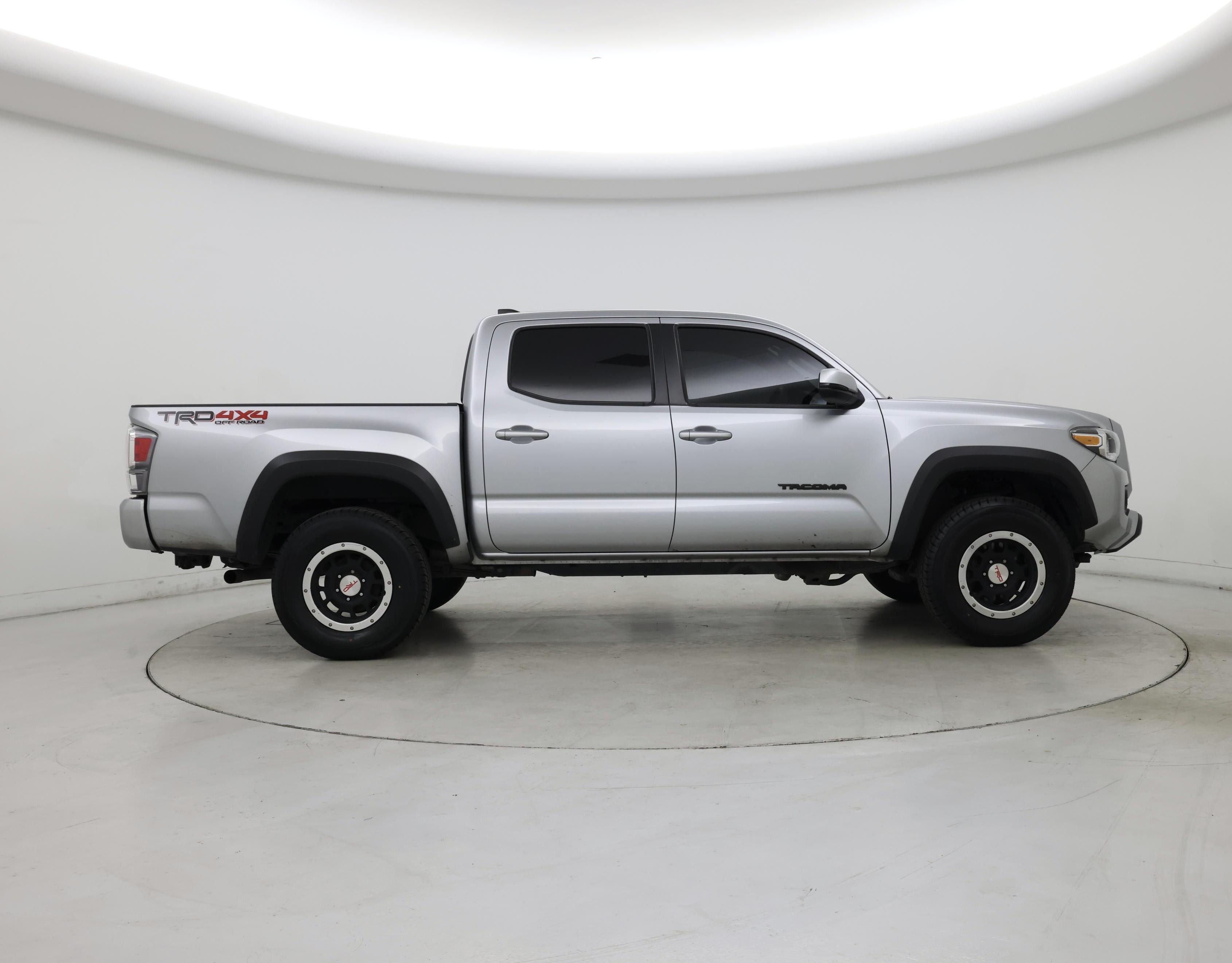 Thumbnail: 2022 Toyota Tacoma - 7