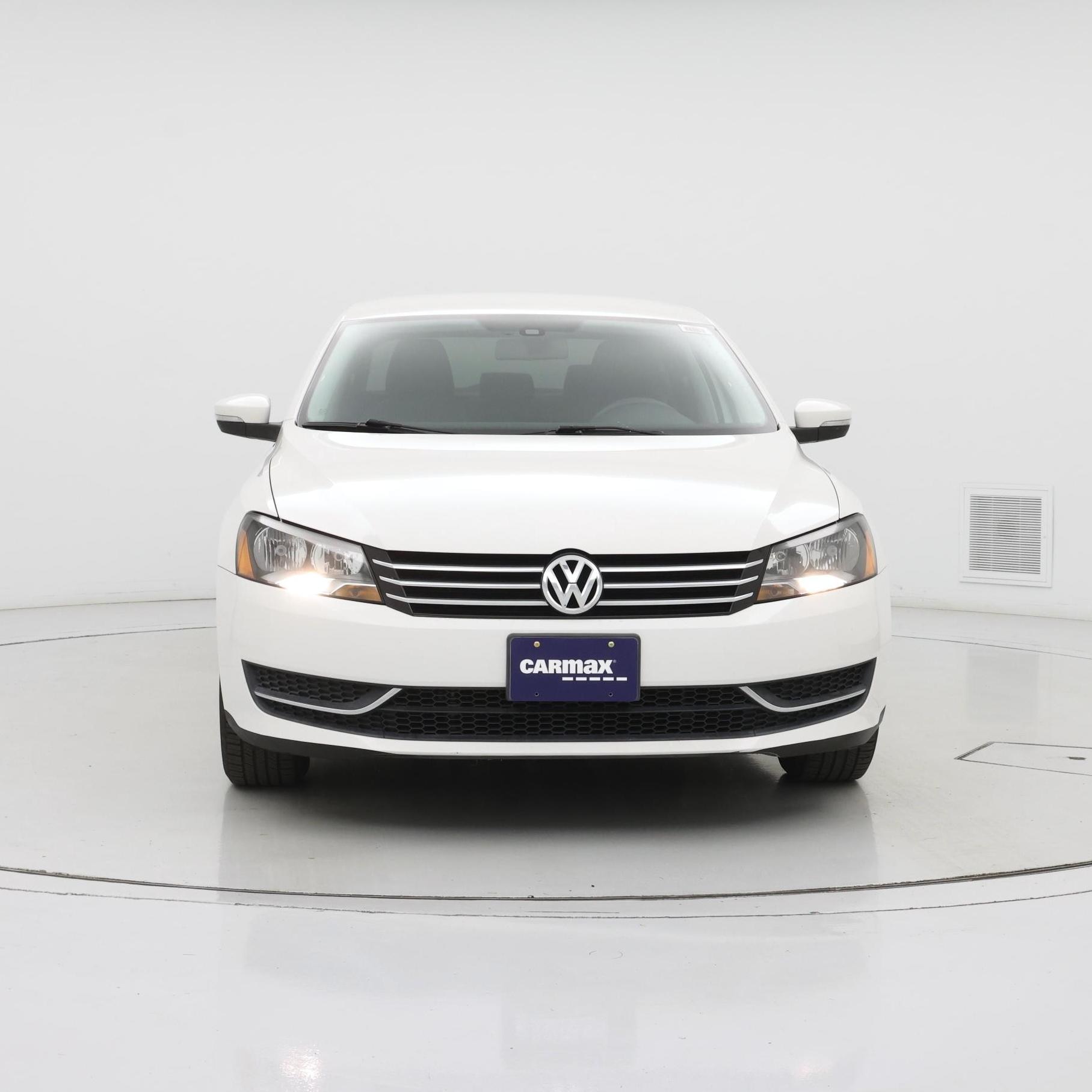 Thumbnail: 2015 Volkswagen Passat - 5