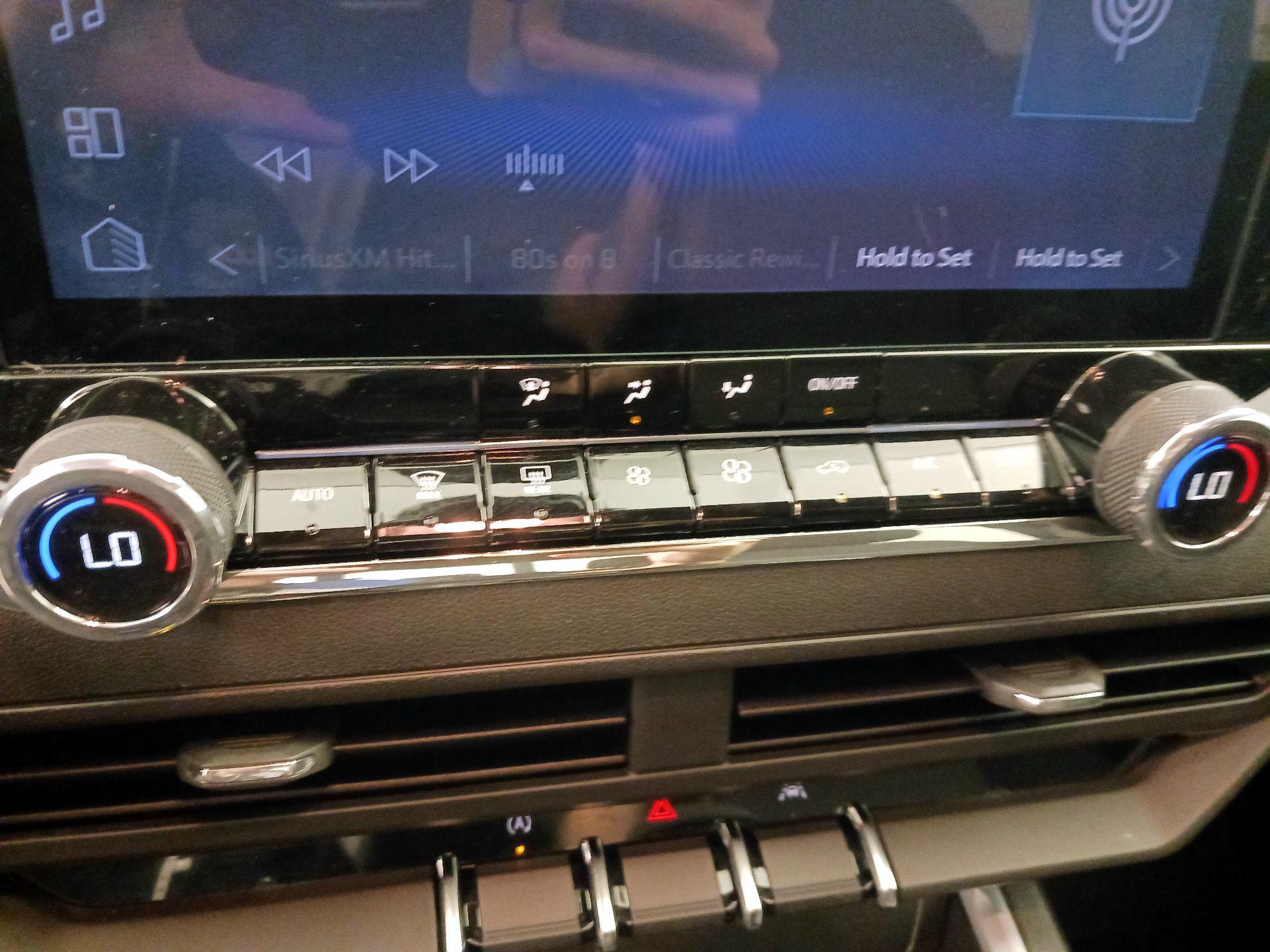 Thumbnail: 2026 Chevrolet Colorado - 17