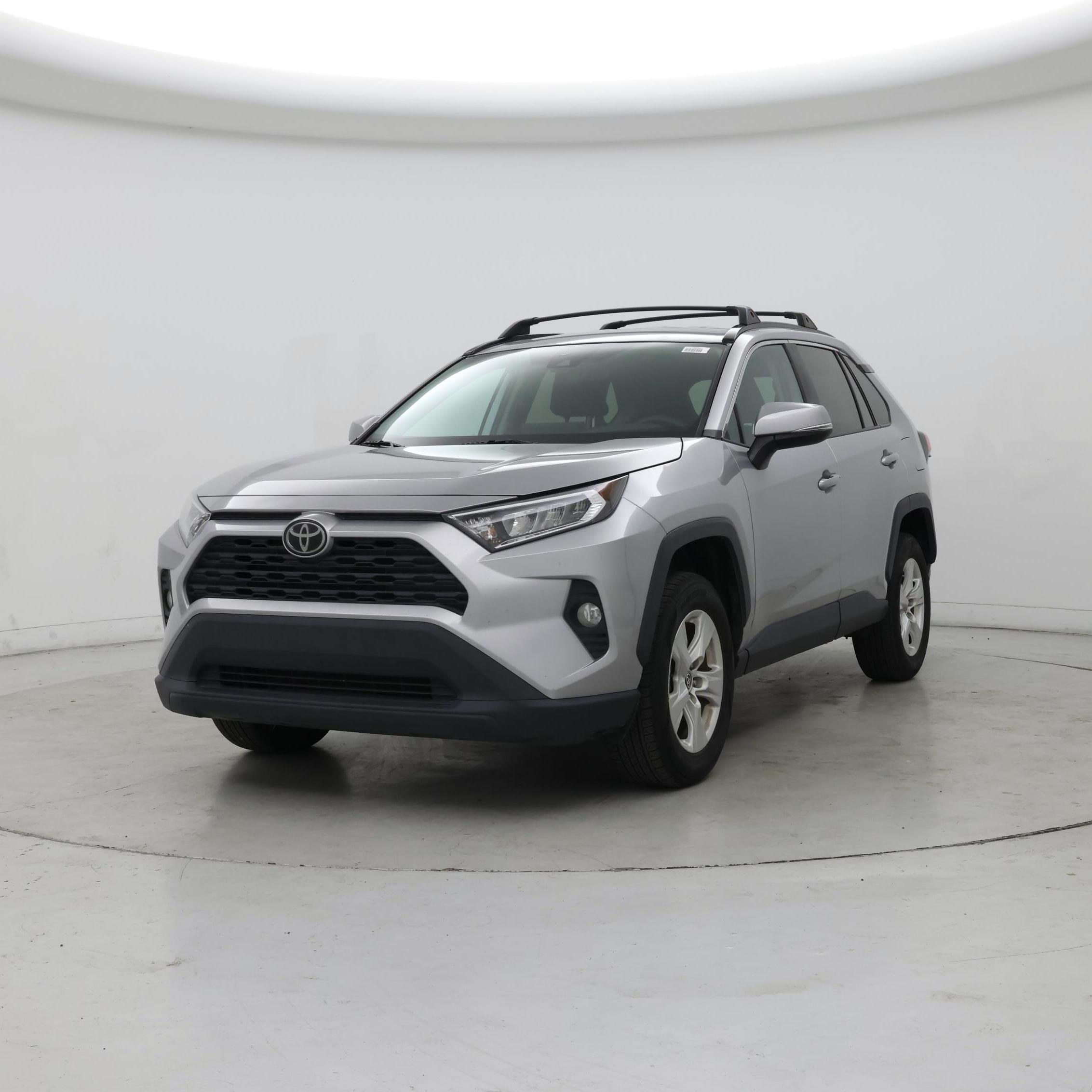 Thumbnail: 2021 Toyota RAV4 - 4