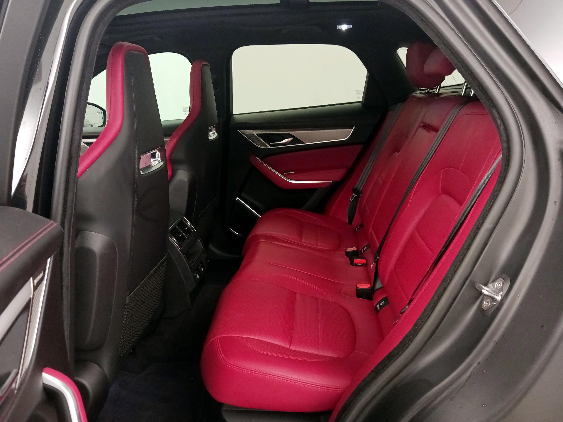 Thumbnail: 2021 Jaguar F-Pace - 20