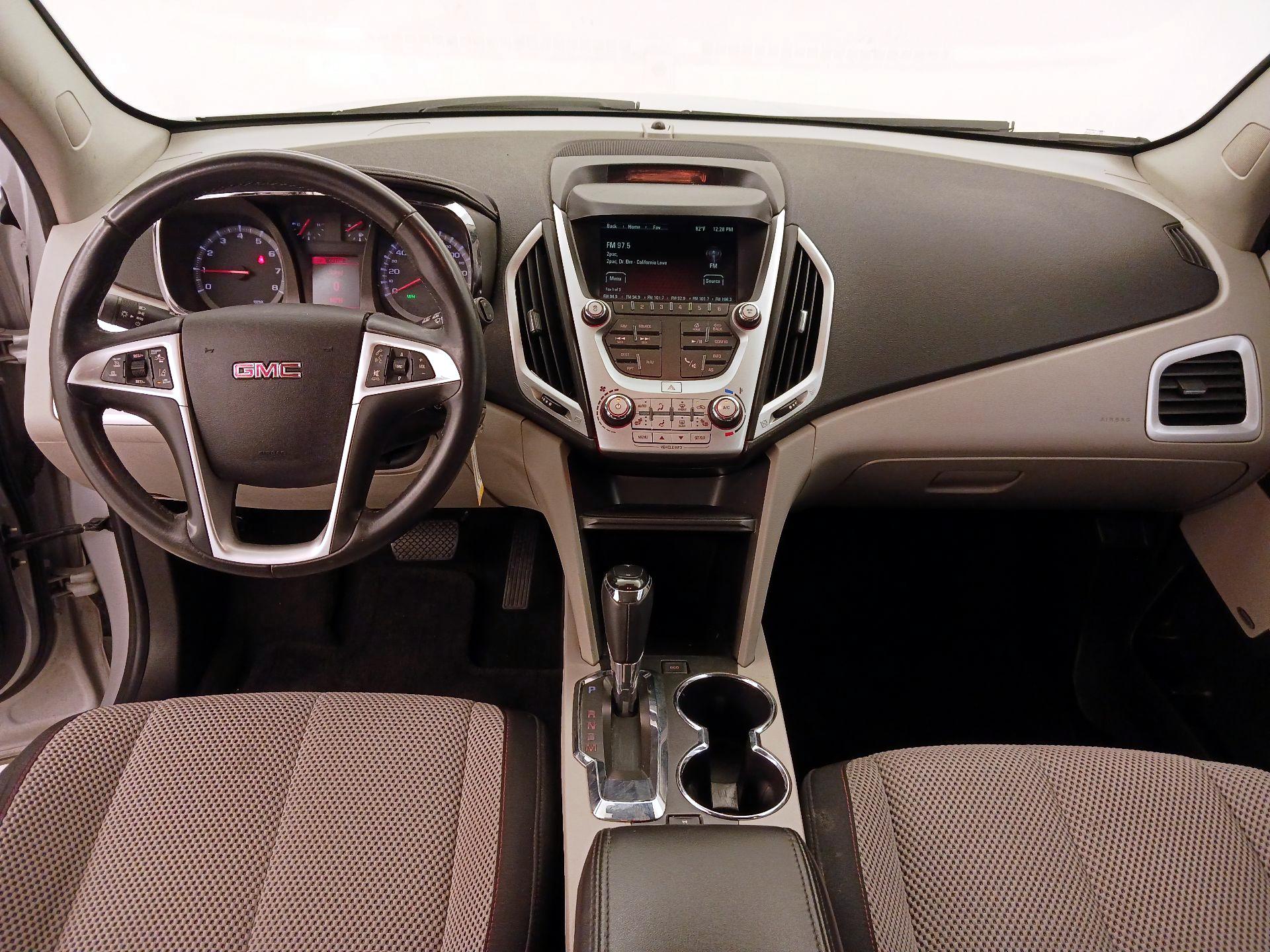 Thumbnail: 2017 GMC Terrain - 9