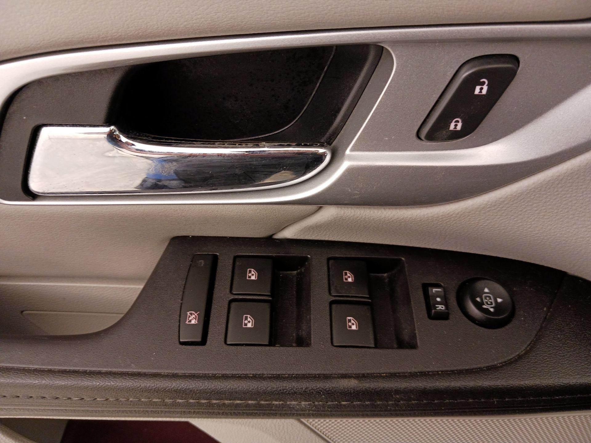 Thumbnail: 2017 GMC Terrain - 12