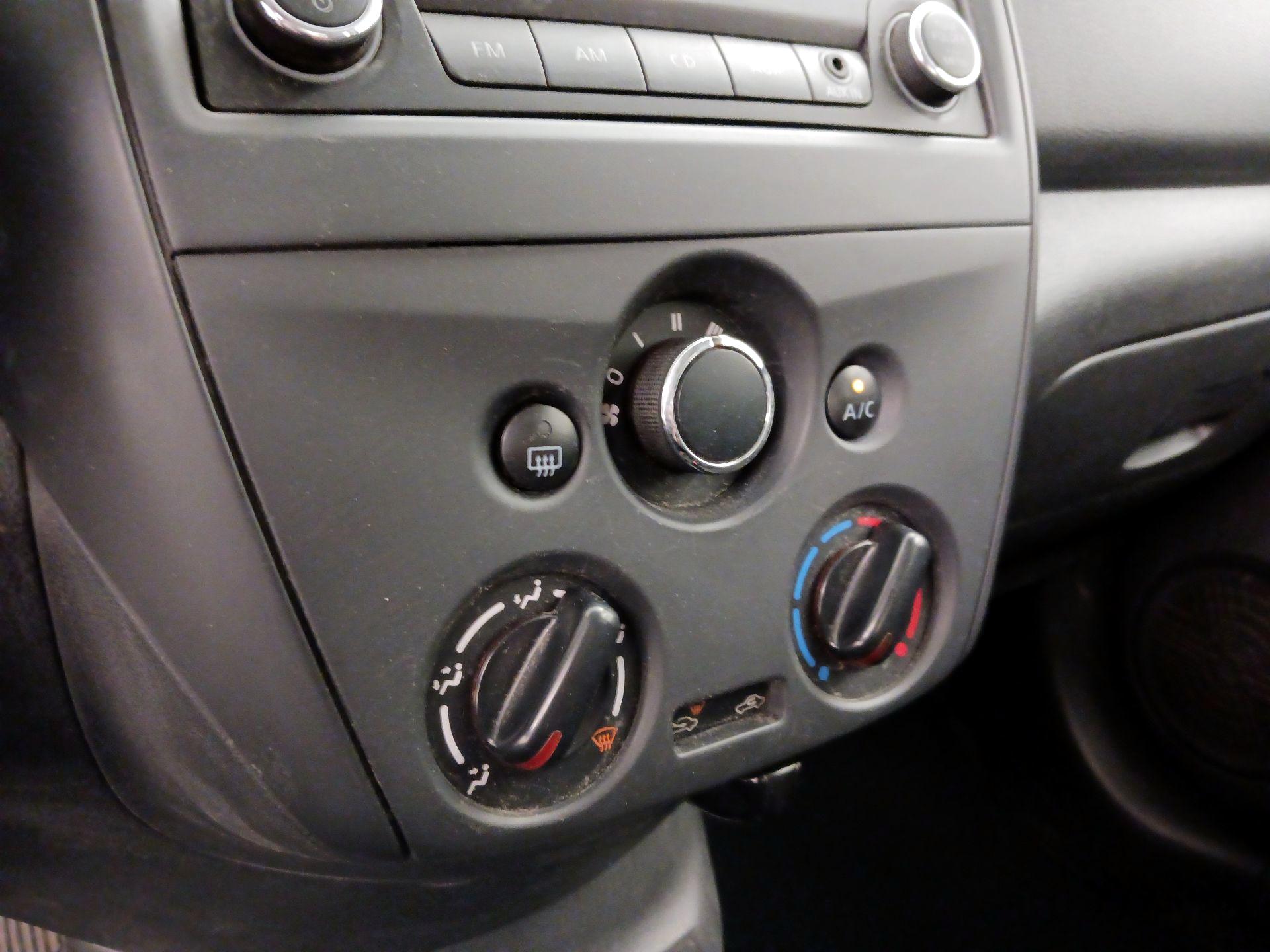 Thumbnail: 2015 Nissan Versa - 15