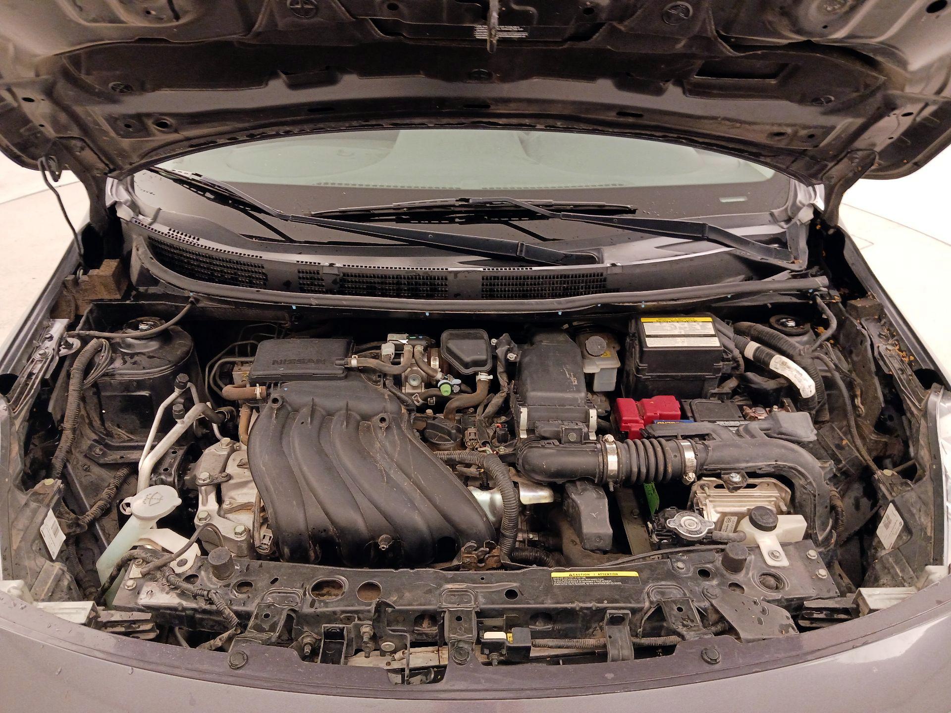 Thumbnail: 2015 Nissan Versa - 19