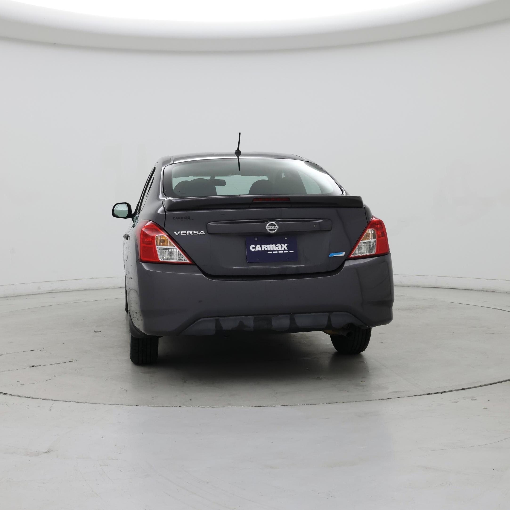 Thumbnail: 2015 Nissan Versa - 6