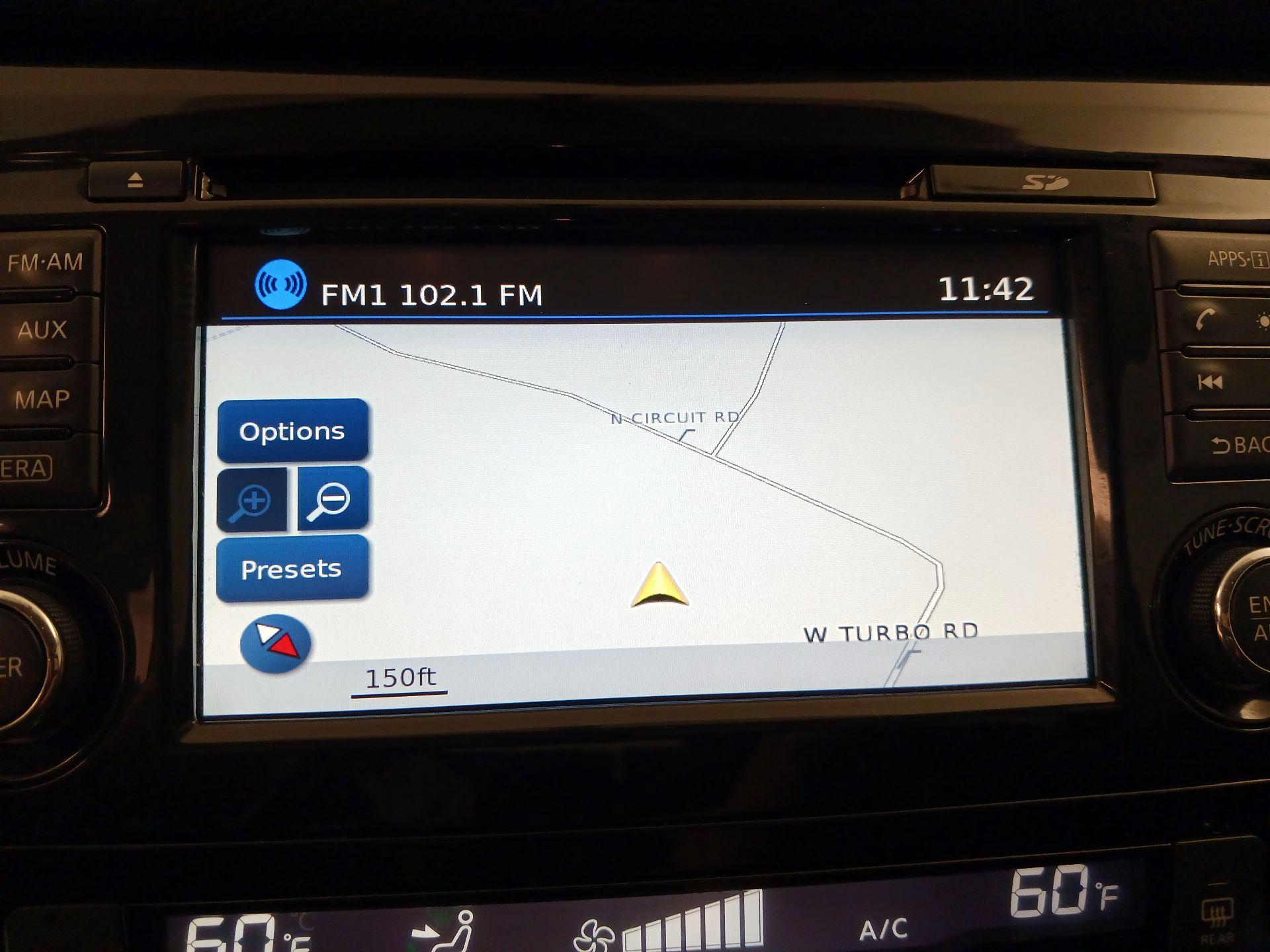 Thumbnail: 2017 Nissan Rogue - 14