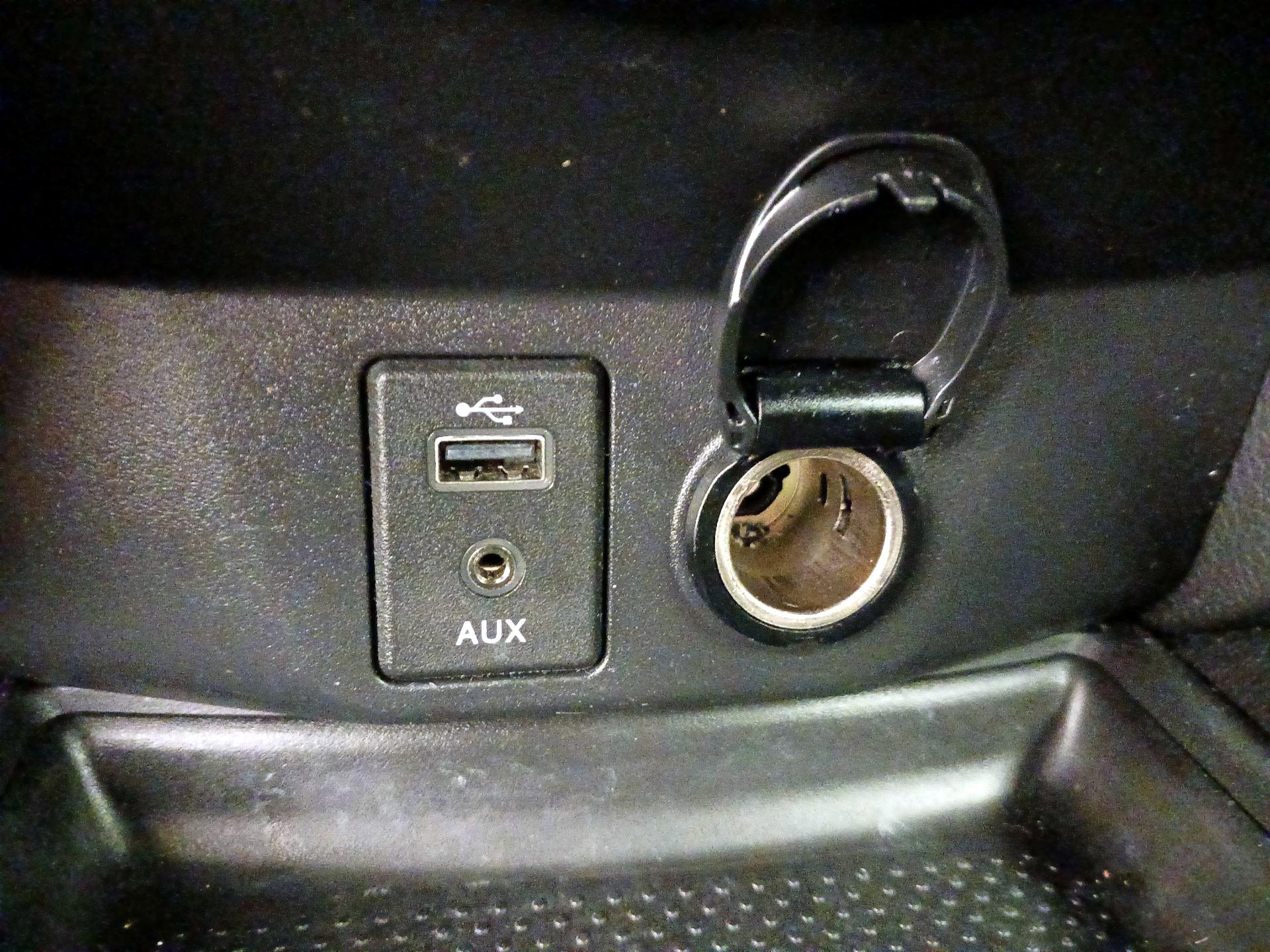 Thumbnail: 2017 Nissan Rogue - 19