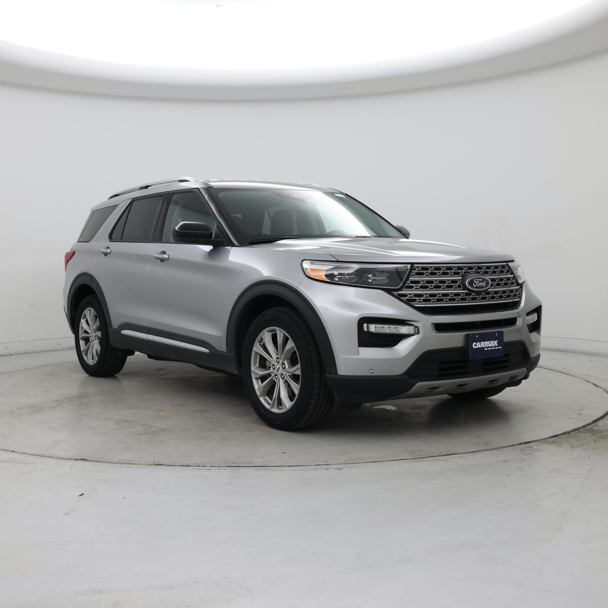Silver 2023 Ford Explorer SUV / Crossover All-Wheel Drive Automatic