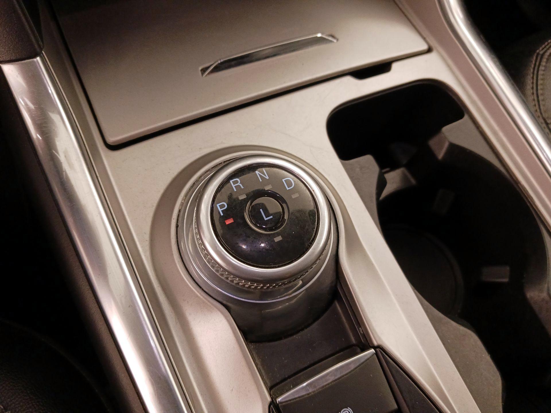 Thumbnail: 2023 Ford Explorer - 18