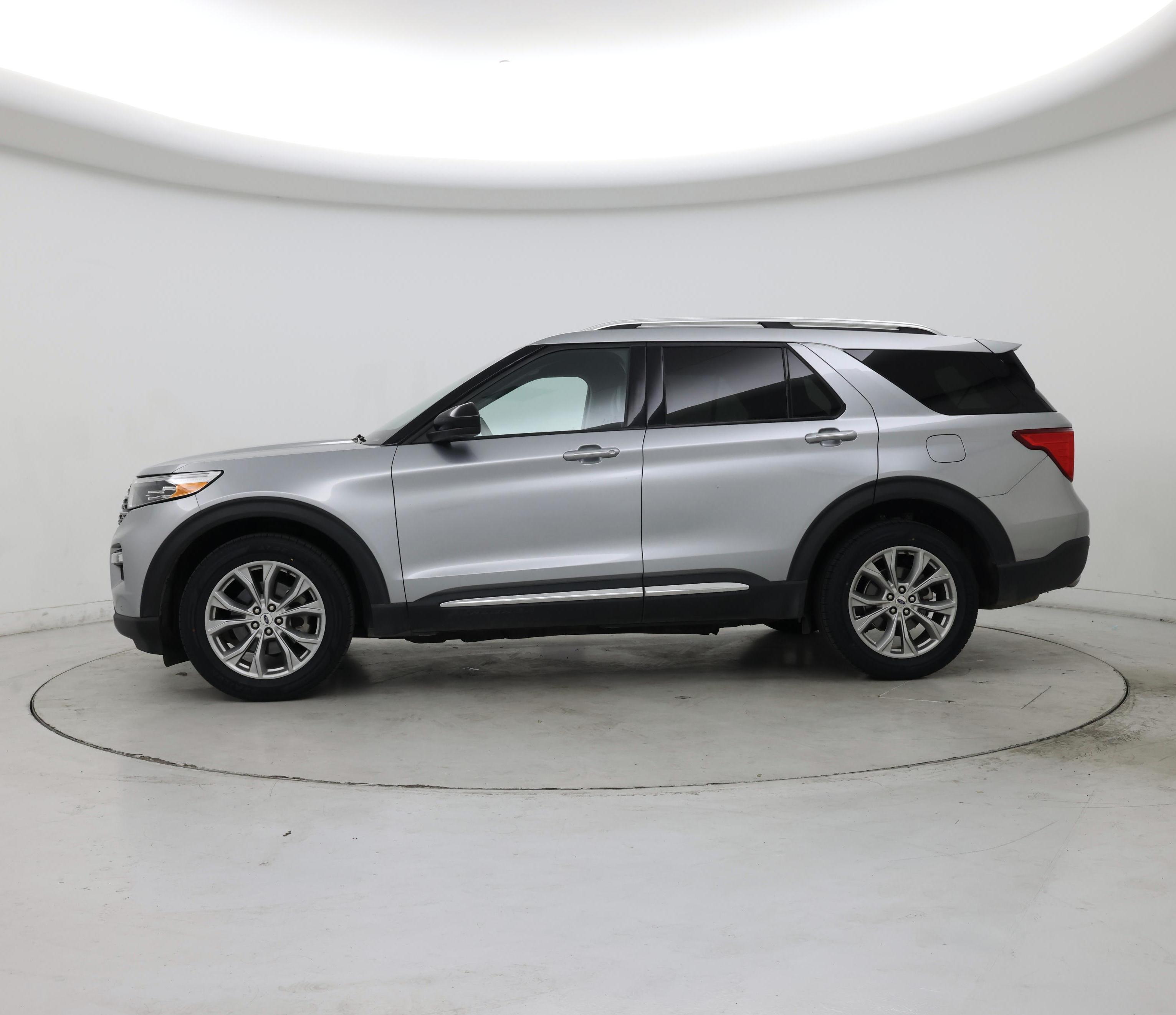 Thumbnail: 2023 Ford Explorer - 3