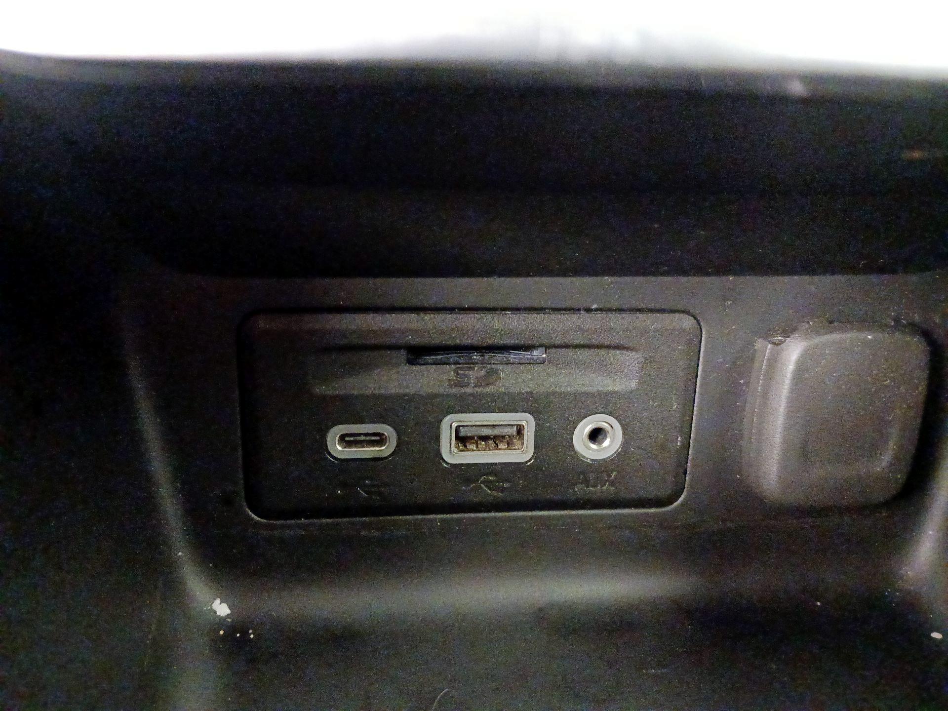 Thumbnail: 2020 GMC Terrain - 18