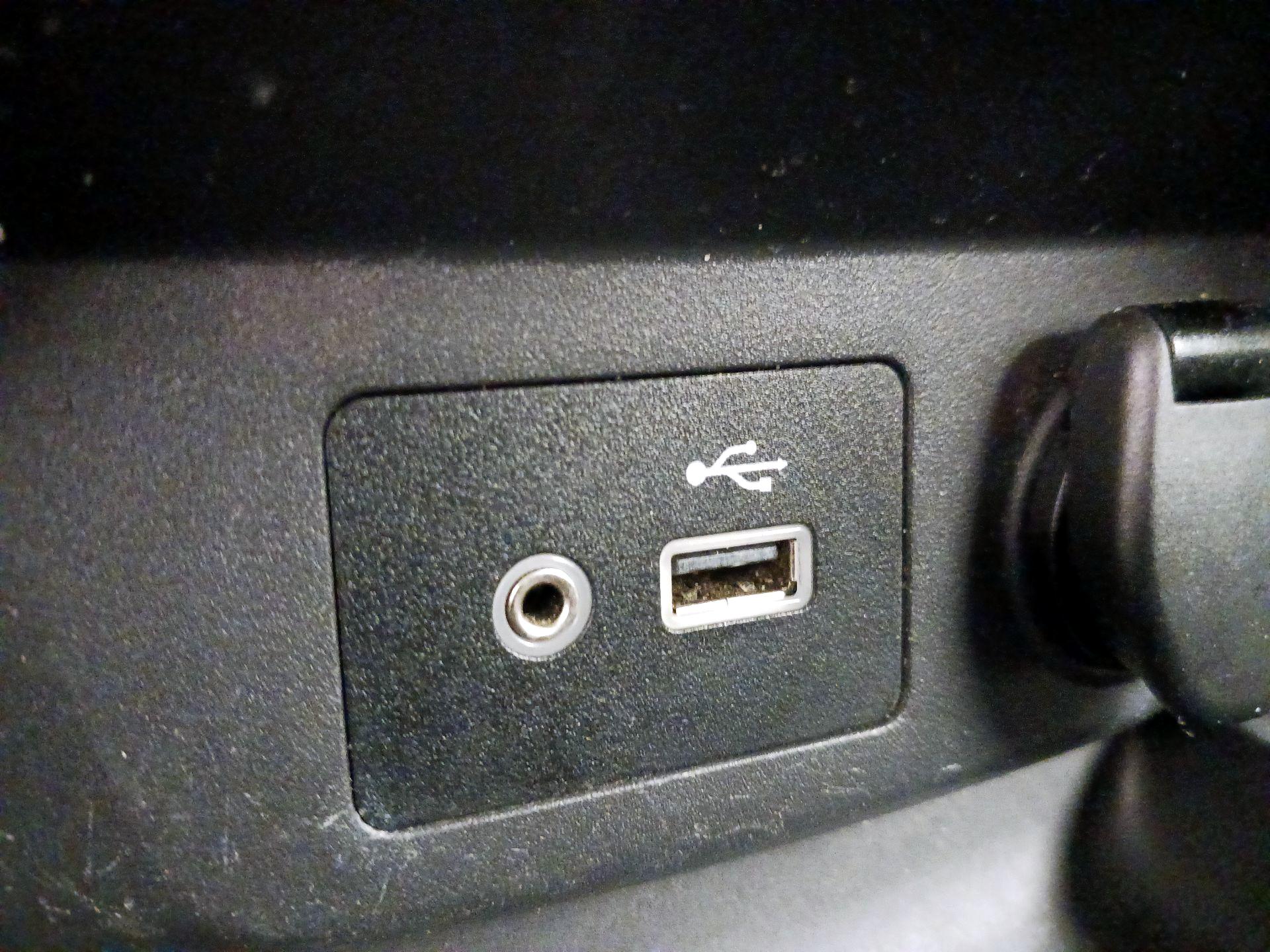 Thumbnail: 2020 Nissan Rogue - 18