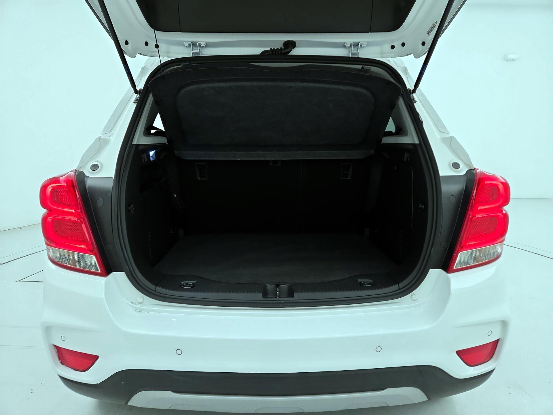 Thumbnail: 2017 Chevrolet Trax - 20