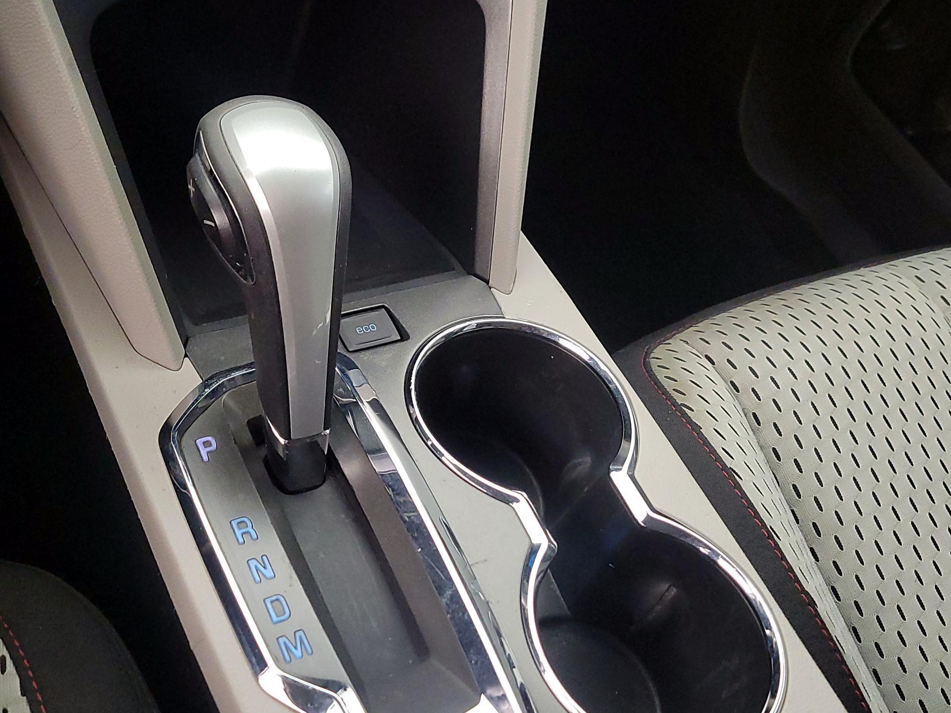 Thumbnail: 2015 Chevrolet Equinox - 15