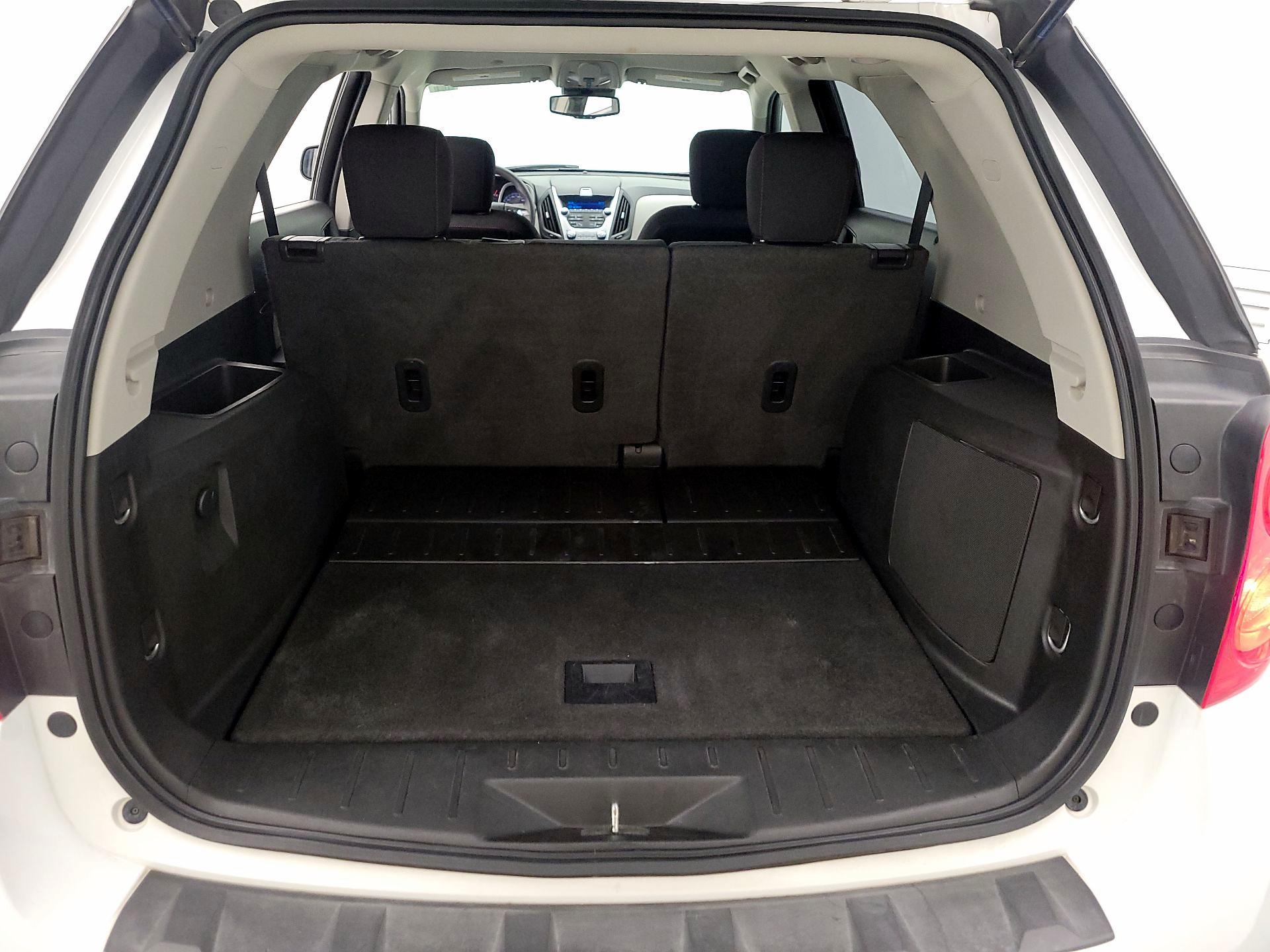 Thumbnail: 2015 Chevrolet Equinox - 18