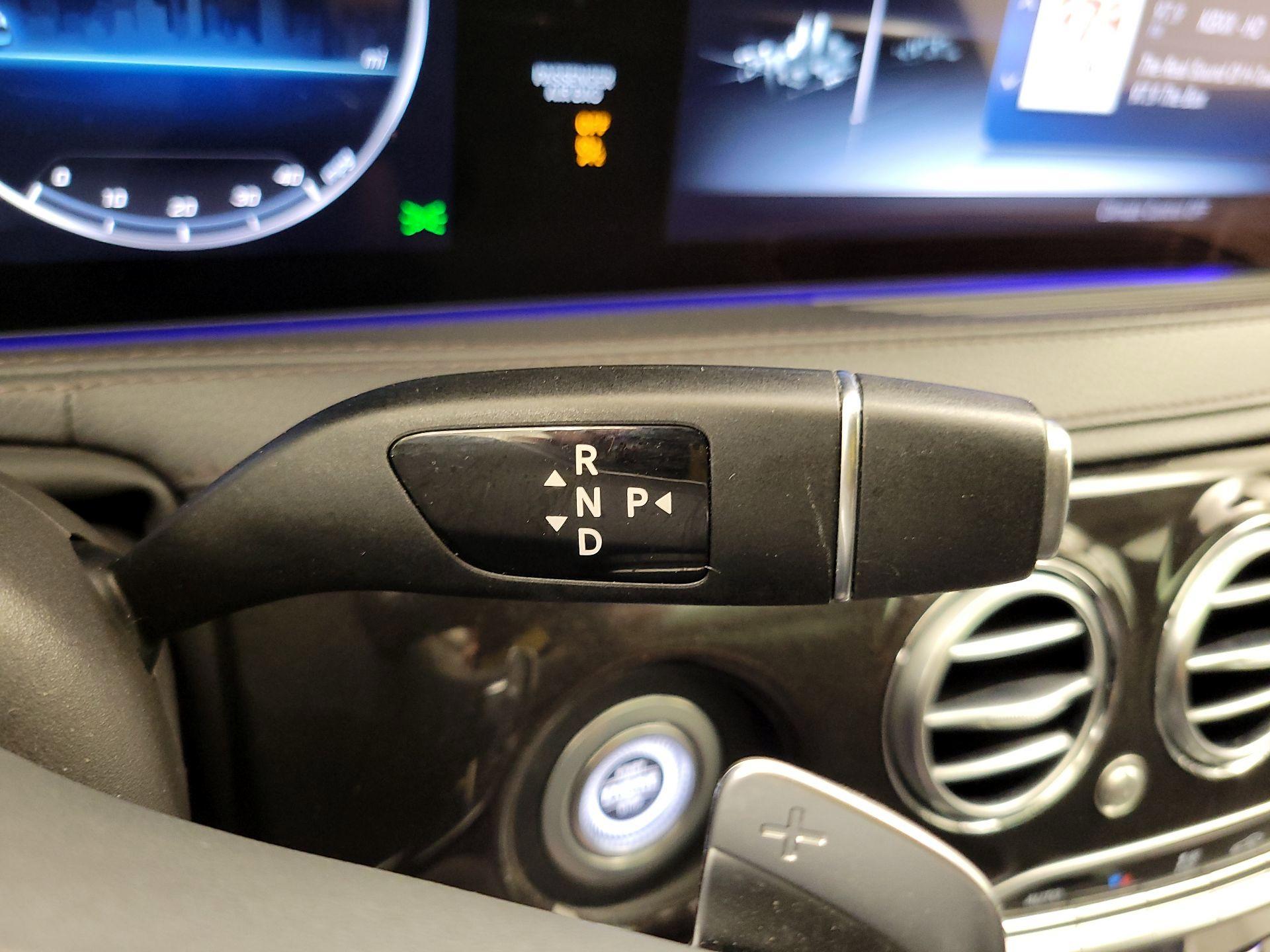 Thumbnail: 2019 Mercedes-Benz S-Class - 18