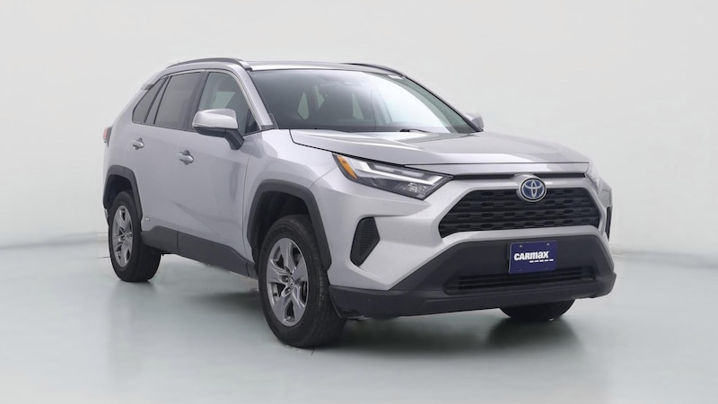 2022 Toyota RAV4 XLE Hero Image