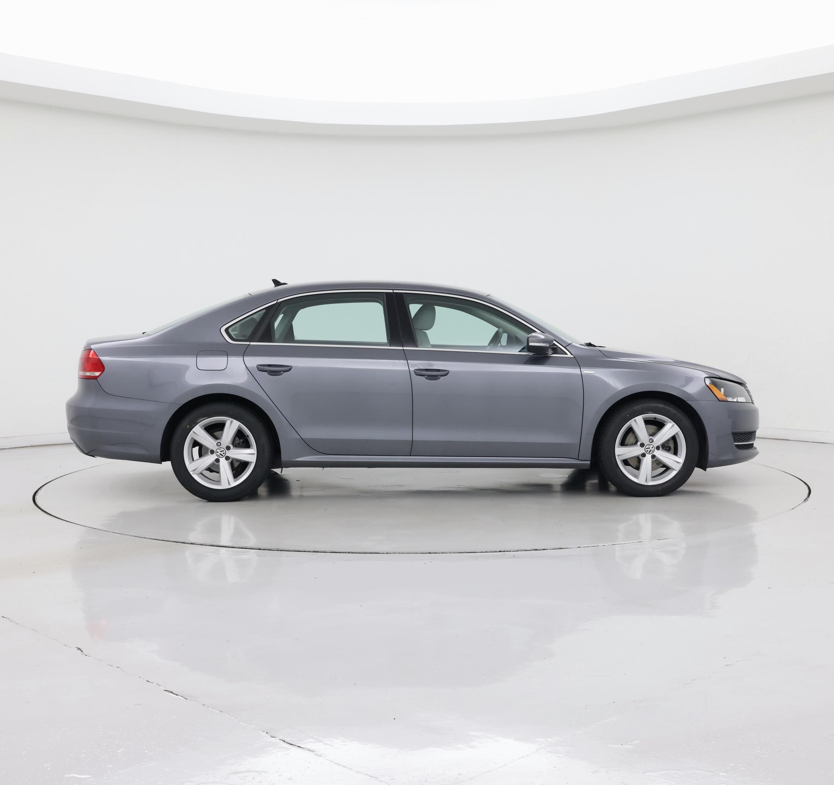Thumbnail: 2014 Volkswagen Passat - 7