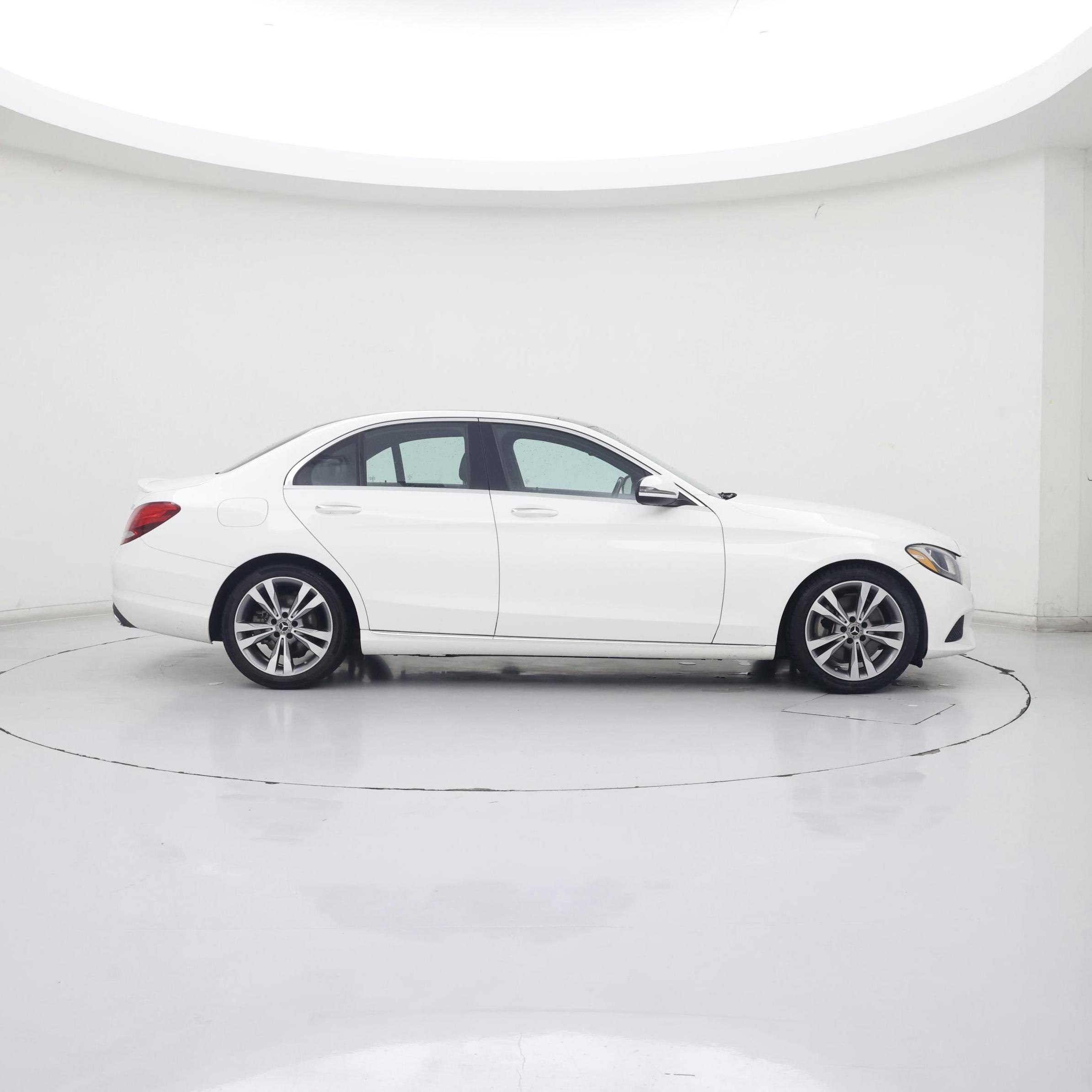 Thumbnail: 2018 Mercedes-Benz C-Class - 7