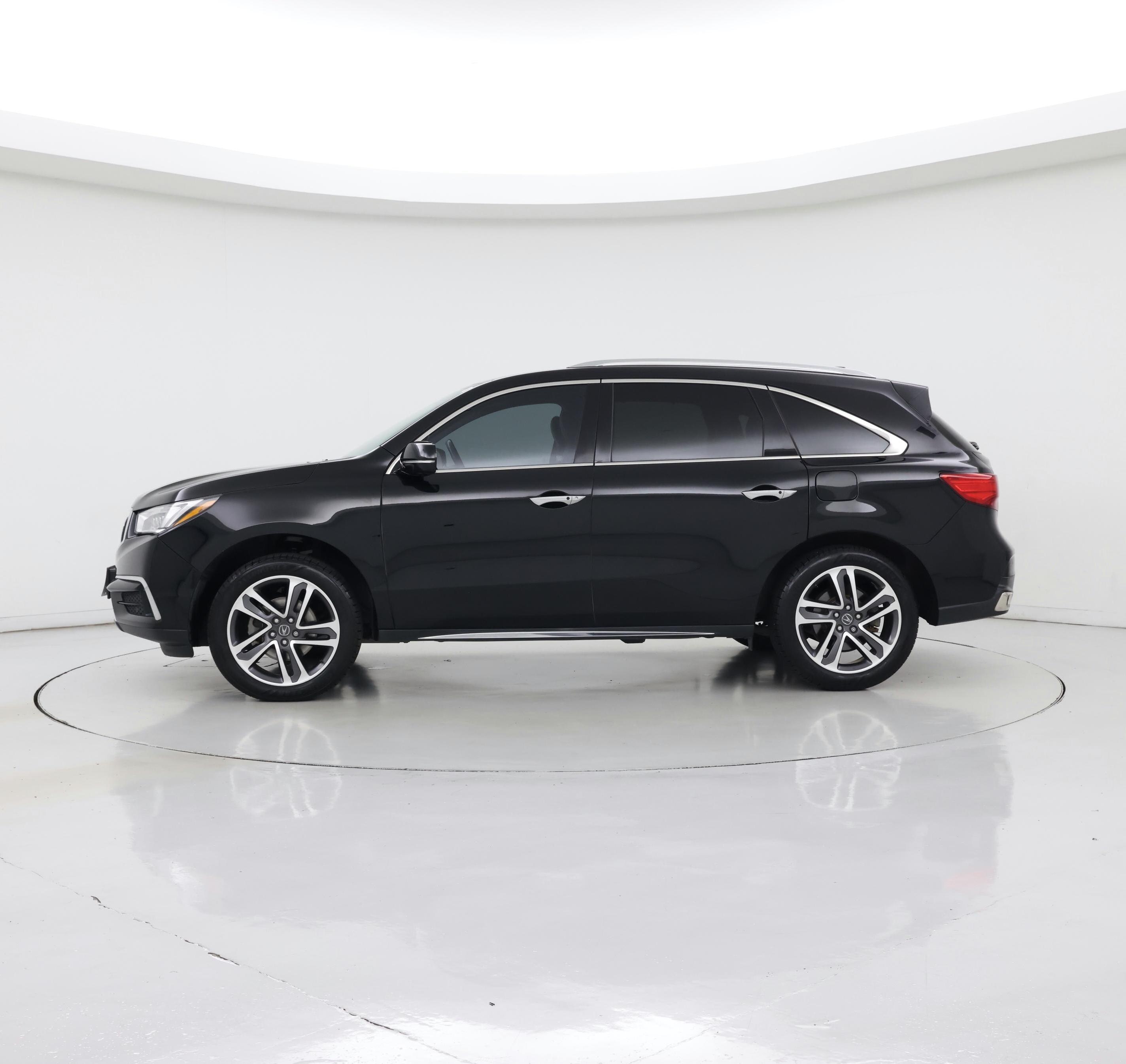 Thumbnail: 2018 Acura MDX - 3