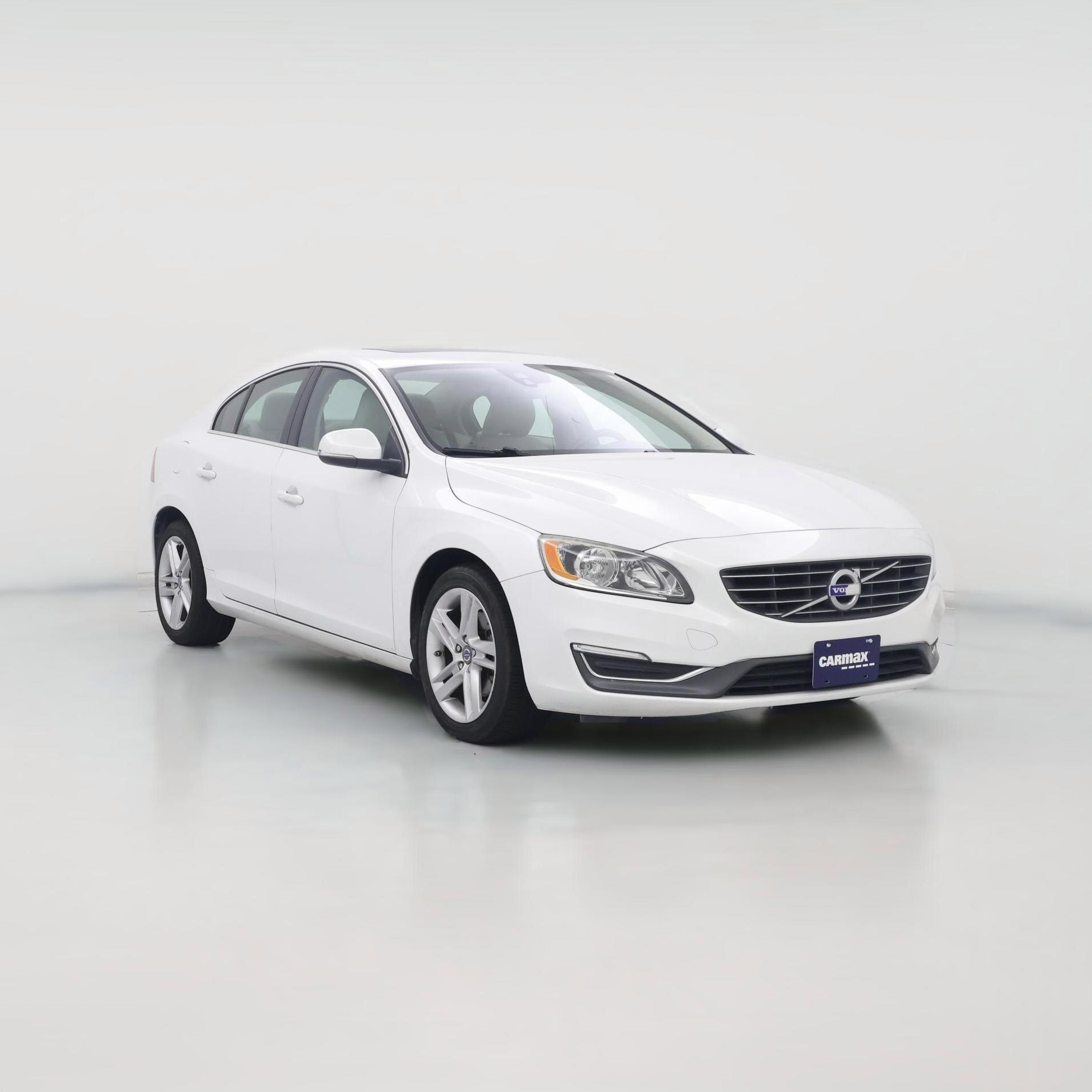 Thumbnail: 2015 Volvo S60 - 1