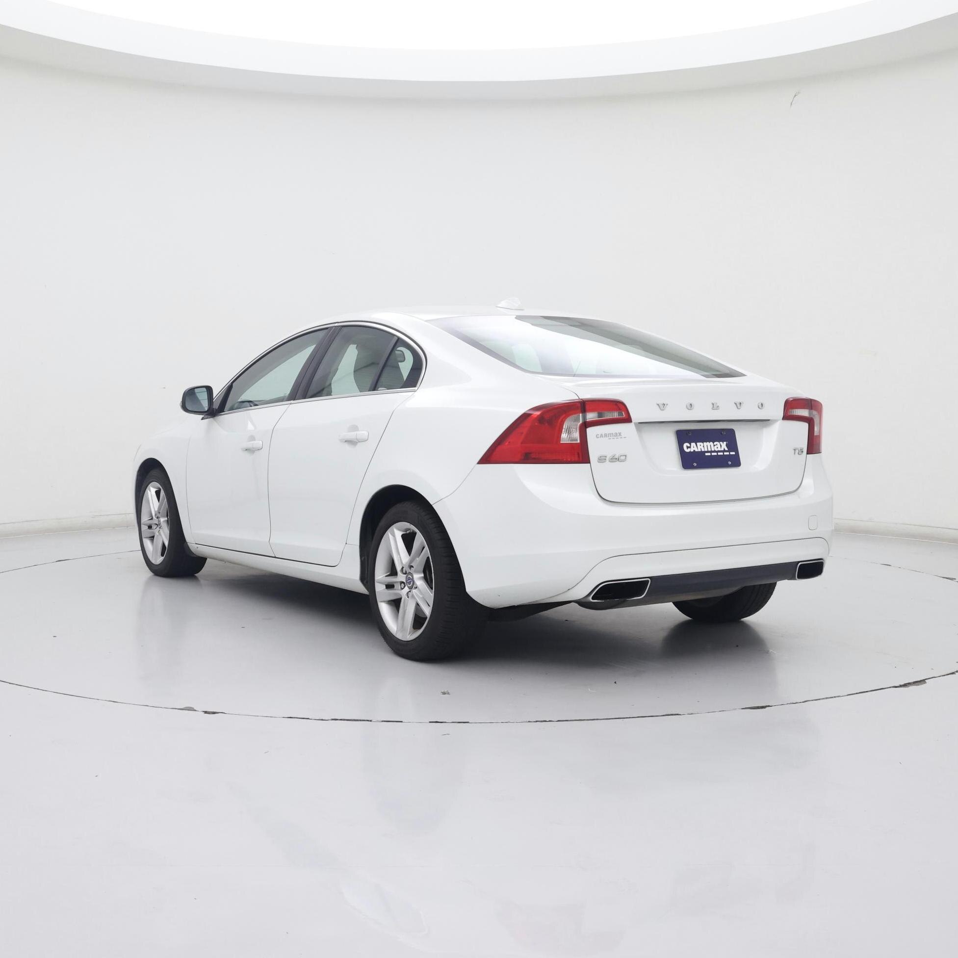 Thumbnail: 2015 Volvo S60 - 2