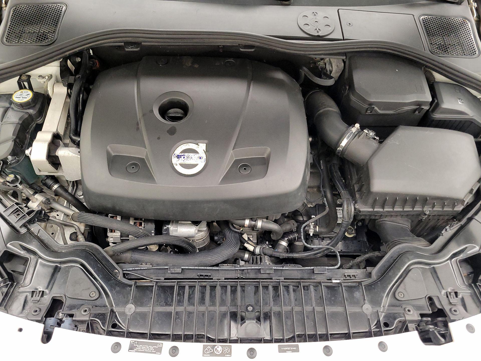 Thumbnail: 2015 Volvo S60 - 20