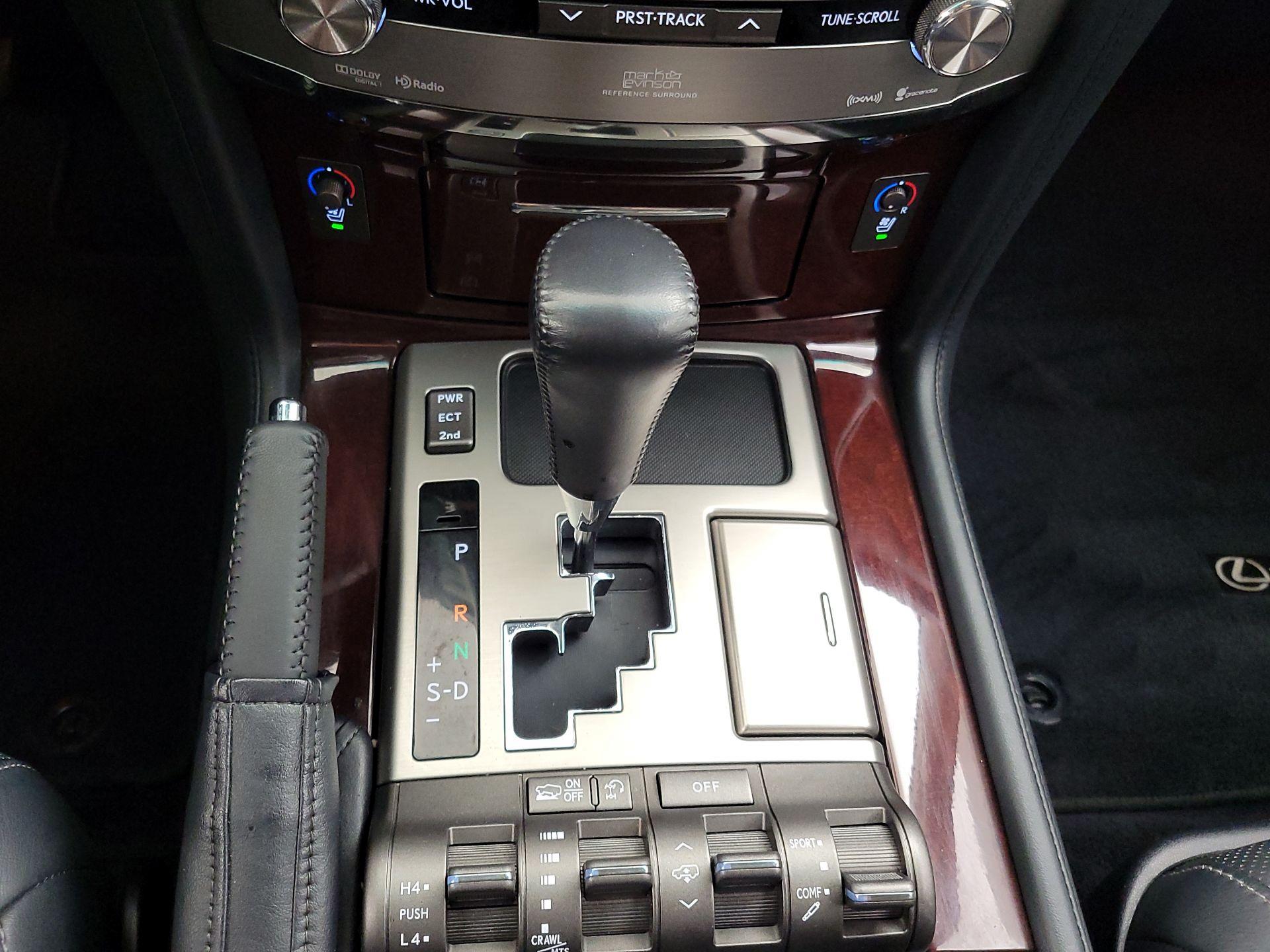 Thumbnail: 2015 Lexus LX - 18