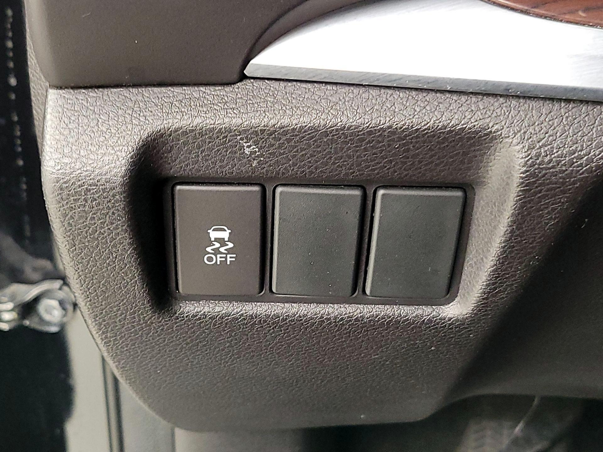Thumbnail: 2014 Acura MDX - 13