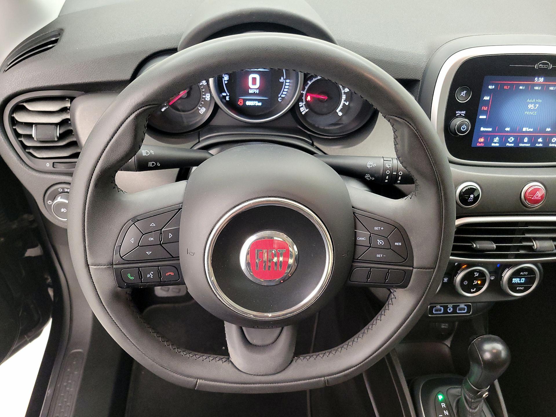 Thumbnail: 2018 Fiat 500X - 10
