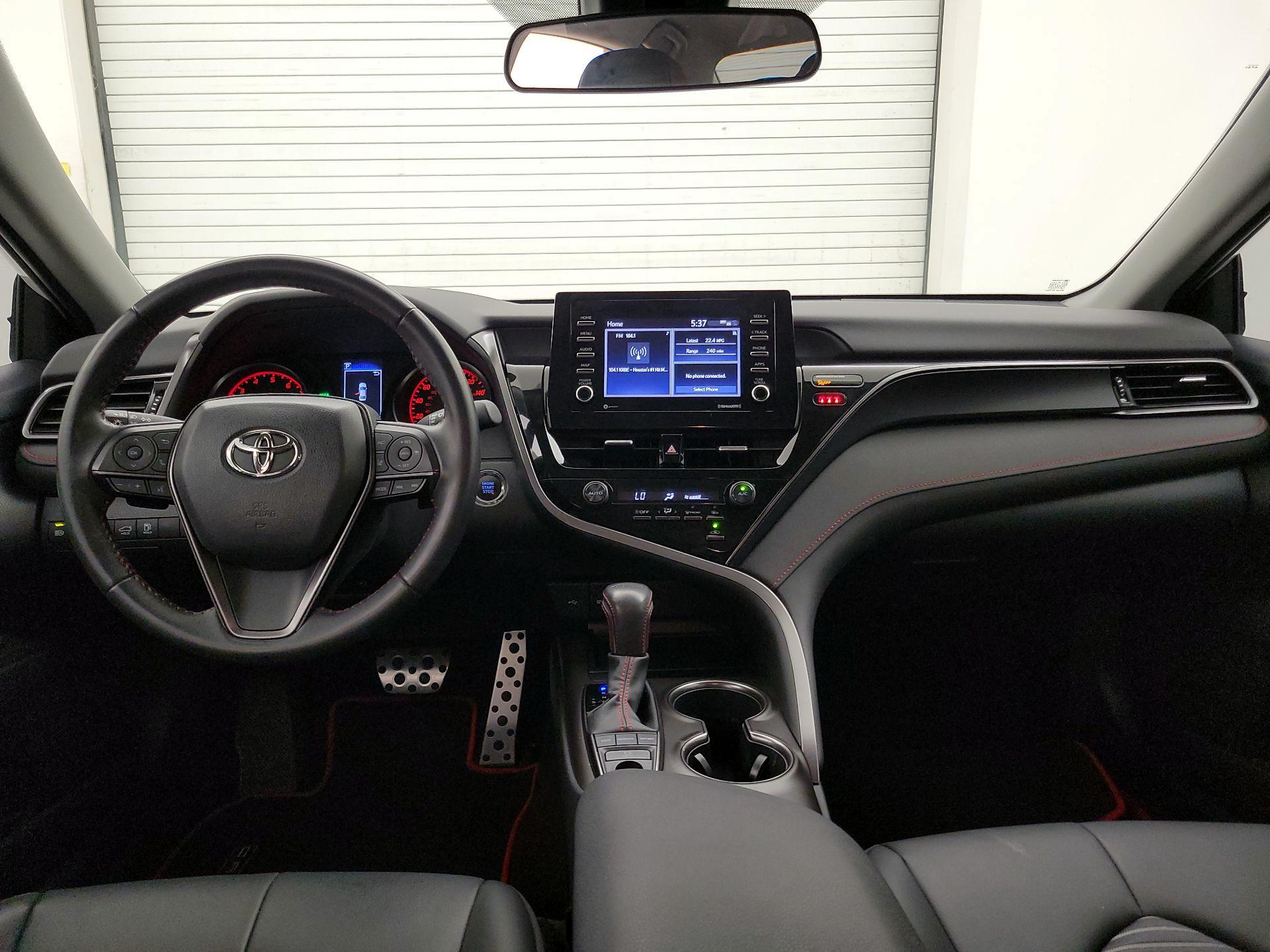 Thumbnail: 2022 Toyota Camry - 9