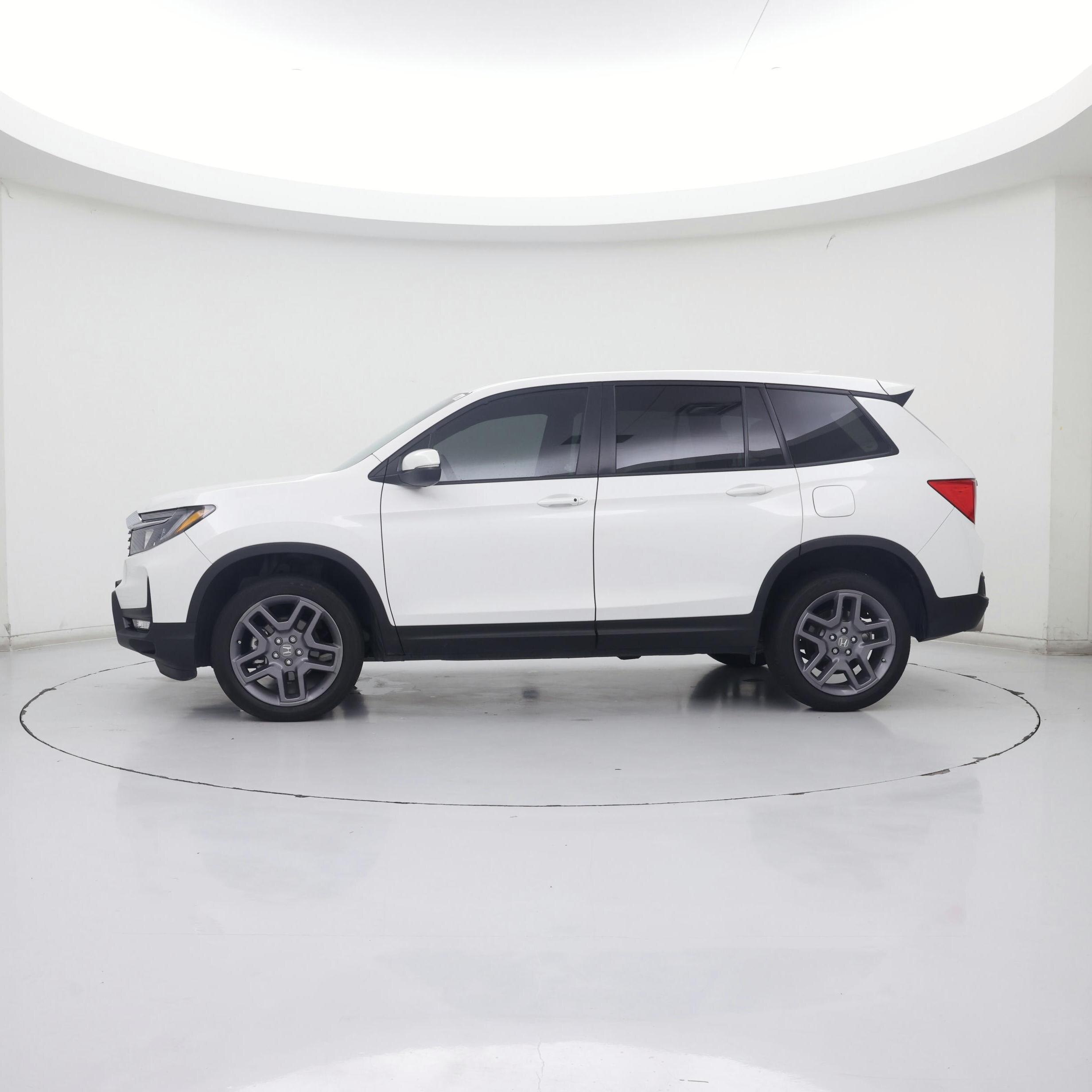 Thumbnail: 2022 Honda Passport - 3
