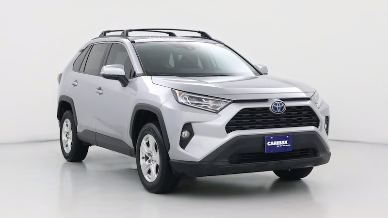 2021 Toyota RAV4 XLE Hero Image