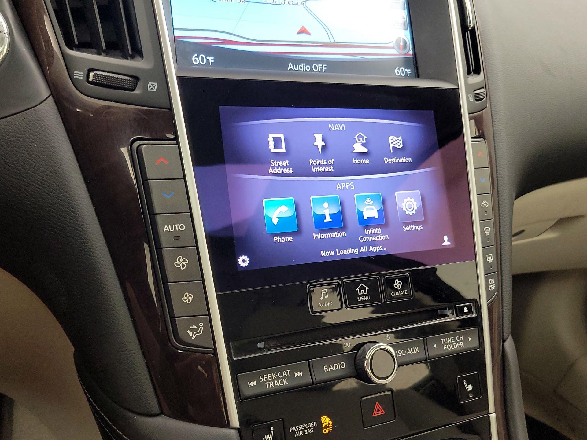 Thumbnail: 2014 INFINITI Q50 - 17