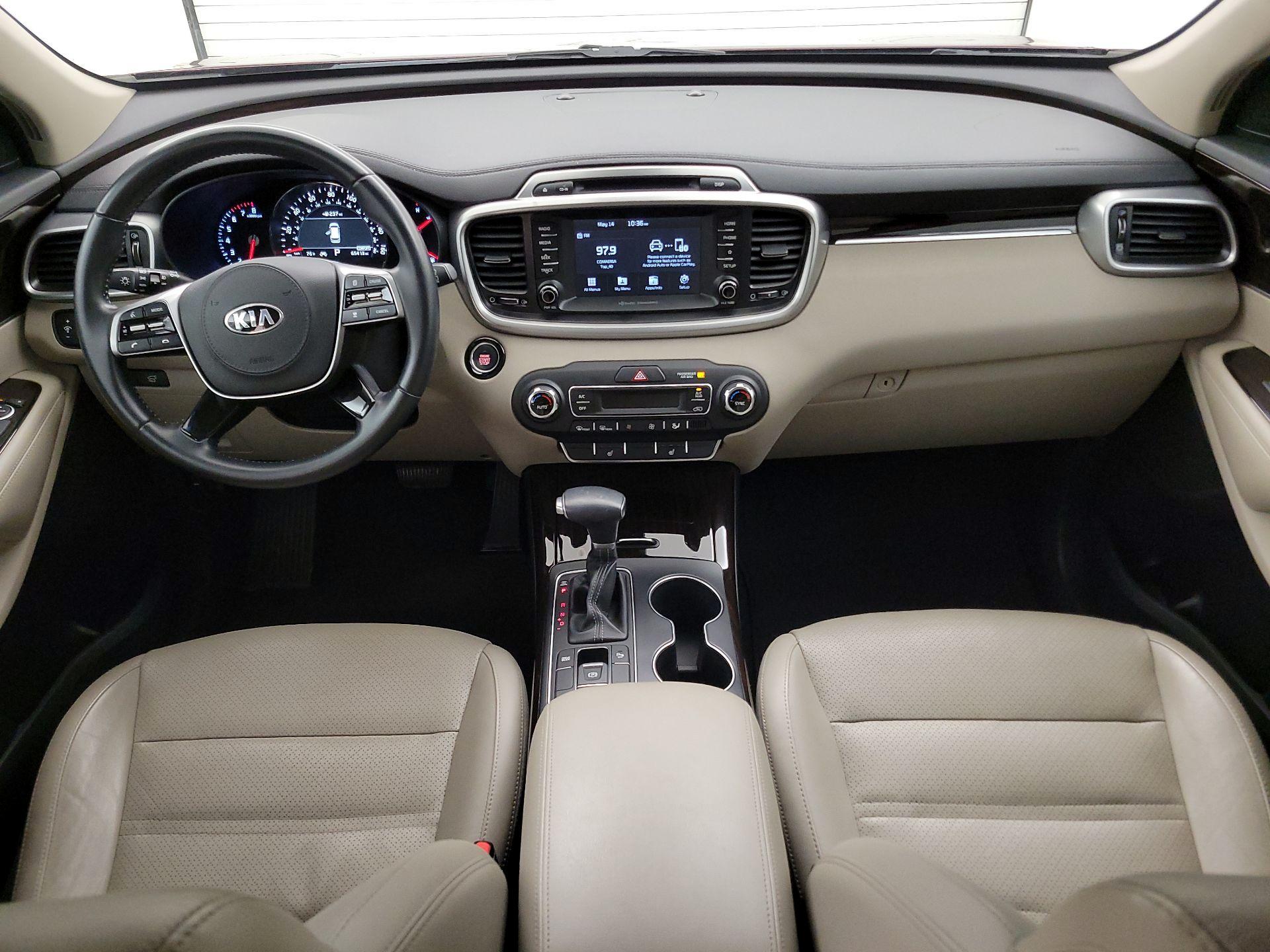 Thumbnail: 2019 Kia Sorento - 9