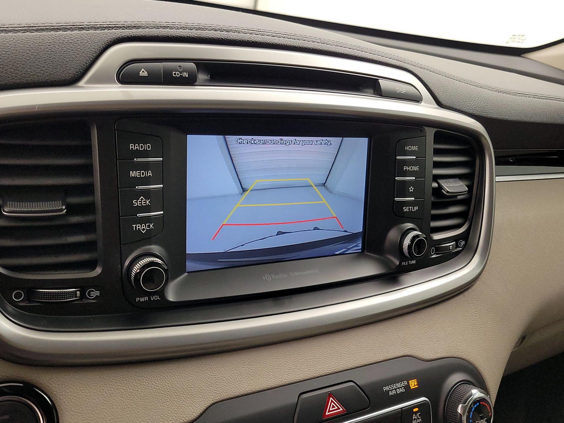 Thumbnail: 2019 Kia Sorento - 14