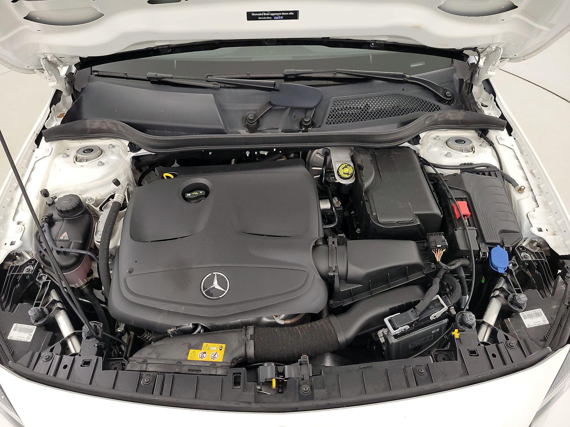 Thumbnail: 2019 Mercedes-Benz GLA - 20